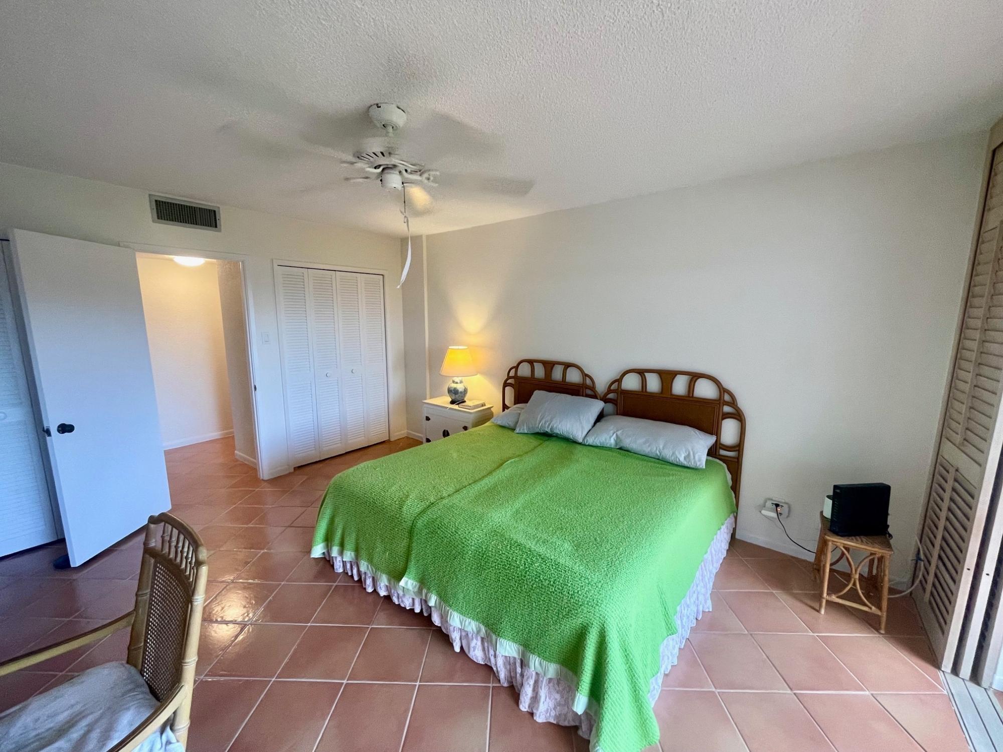 SILVER POINT CONDOMINIUM