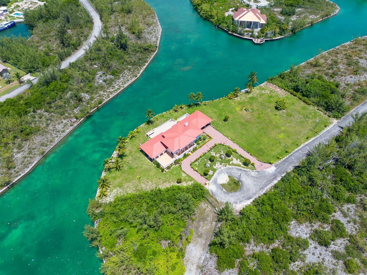 PINE BAY ESTATE HOME