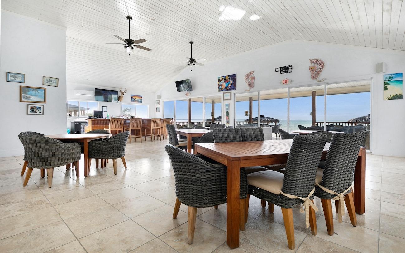 FOUNTAIN BAY RESORT