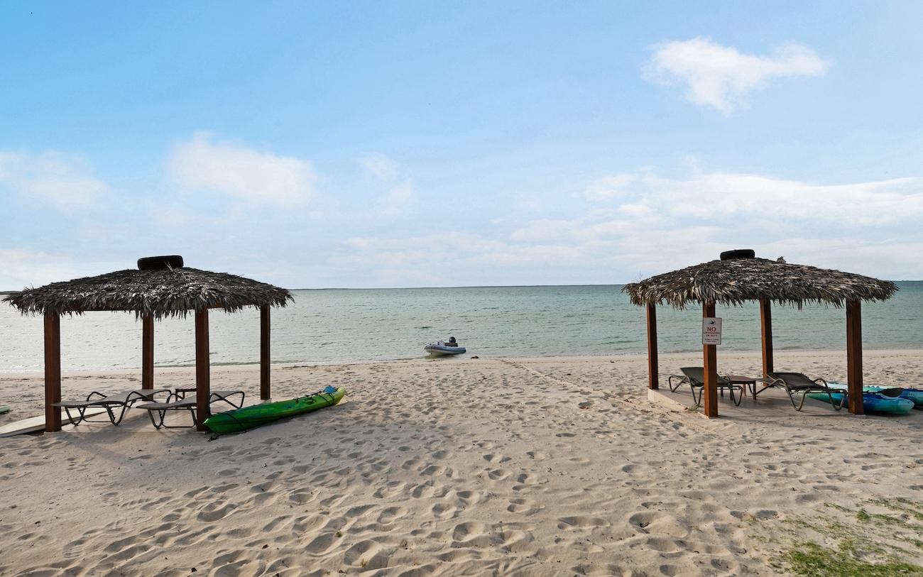 FOUNTAIN BAY RESORT