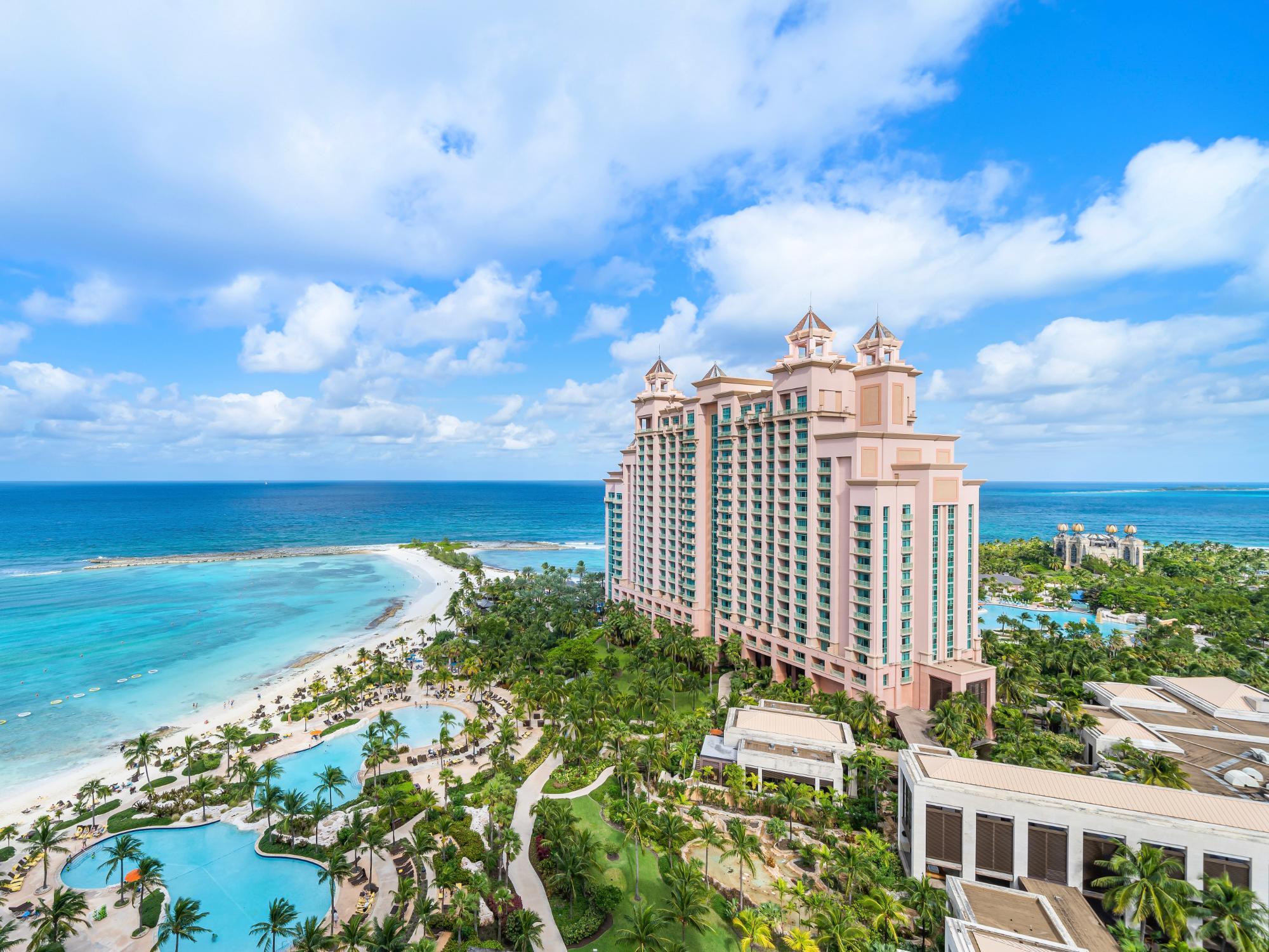 THE REEF AT ATLANTIS