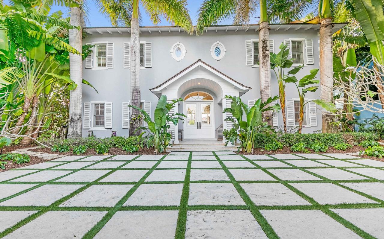 9 CHARLESTON LANE RENTAL