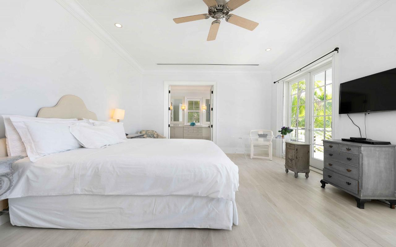 9 CHARLESTON LANE RENTAL