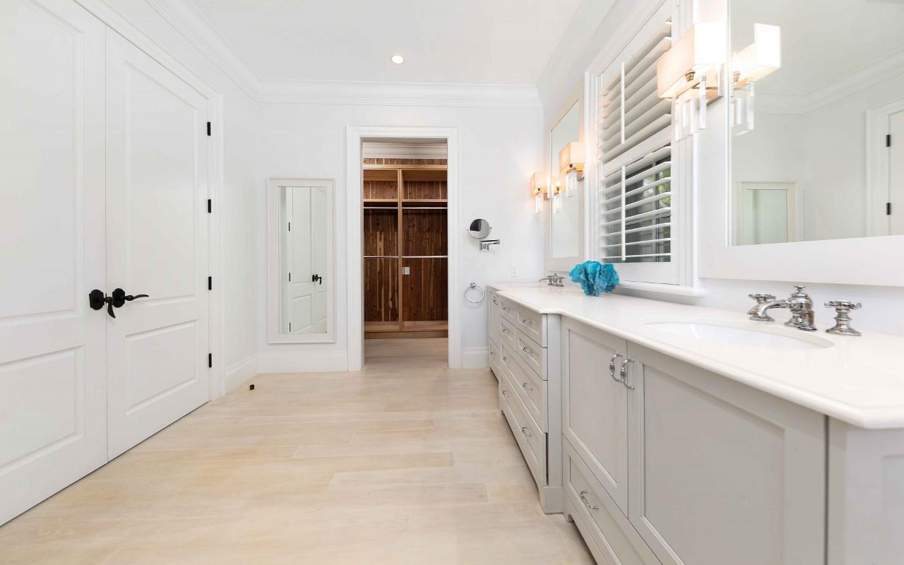 9 CHARLESTON LANE RENTAL