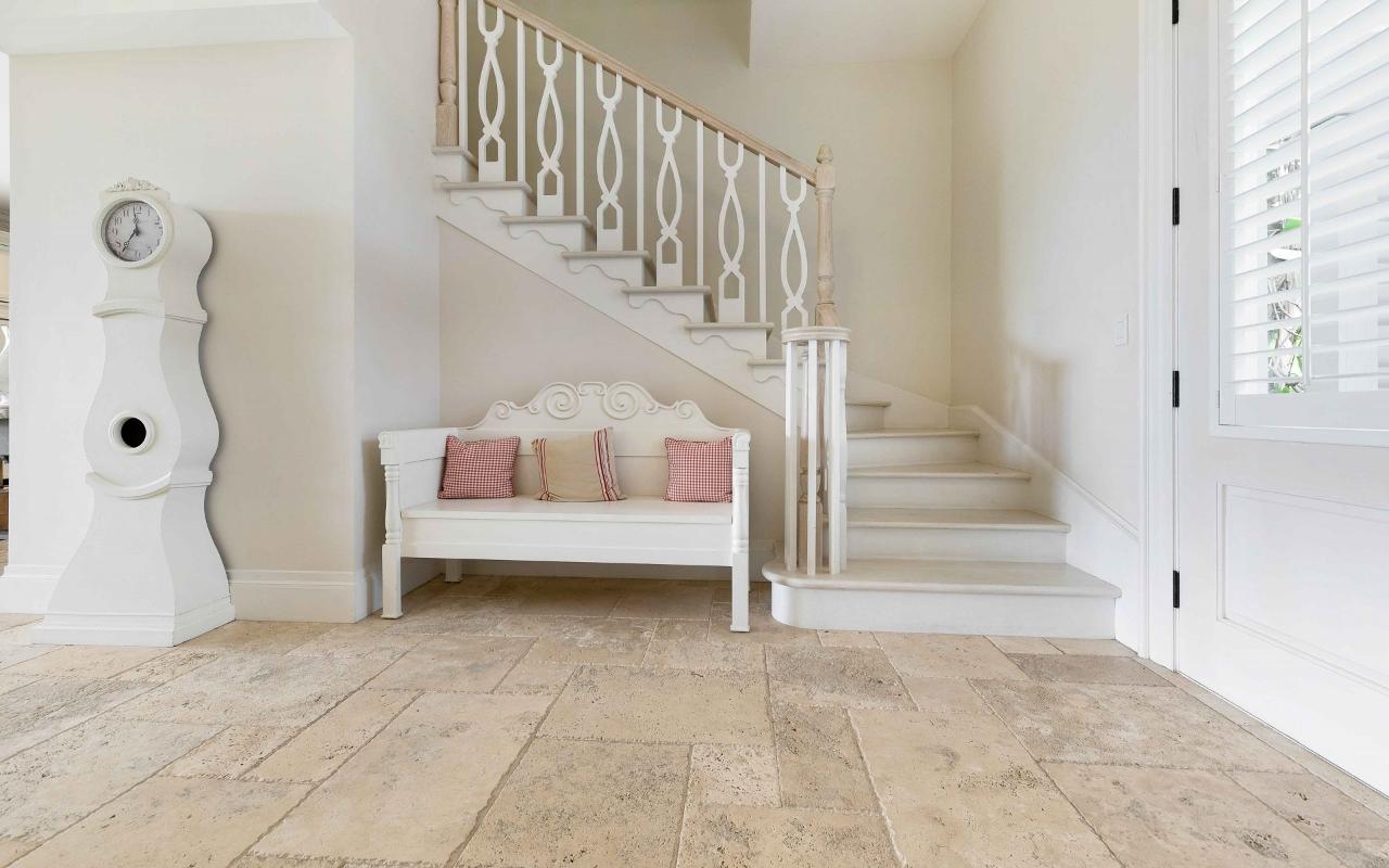 9 CHARLESTON LANE RENTAL