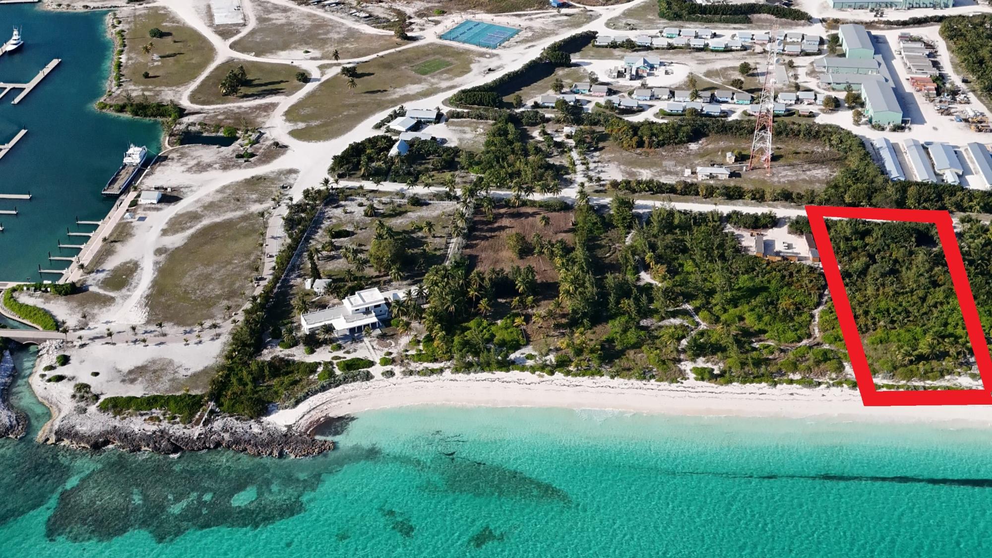 QUEENS BEACH  CHUB CAY