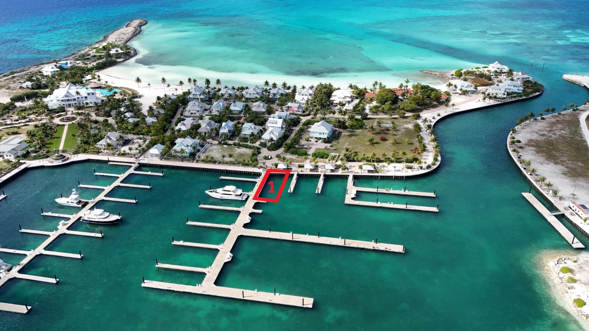 CHUB CAY RESORT & MARINA