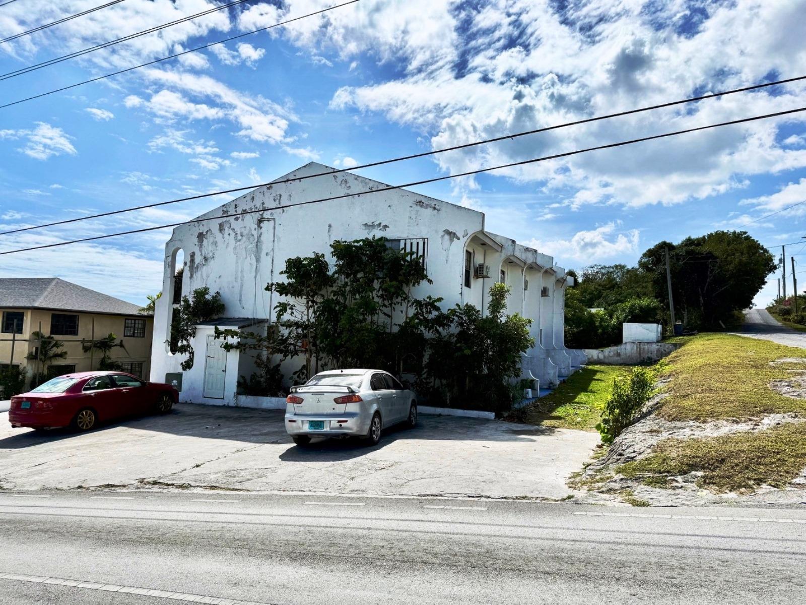 5 TOWNHOUSE APARTMENT BLD