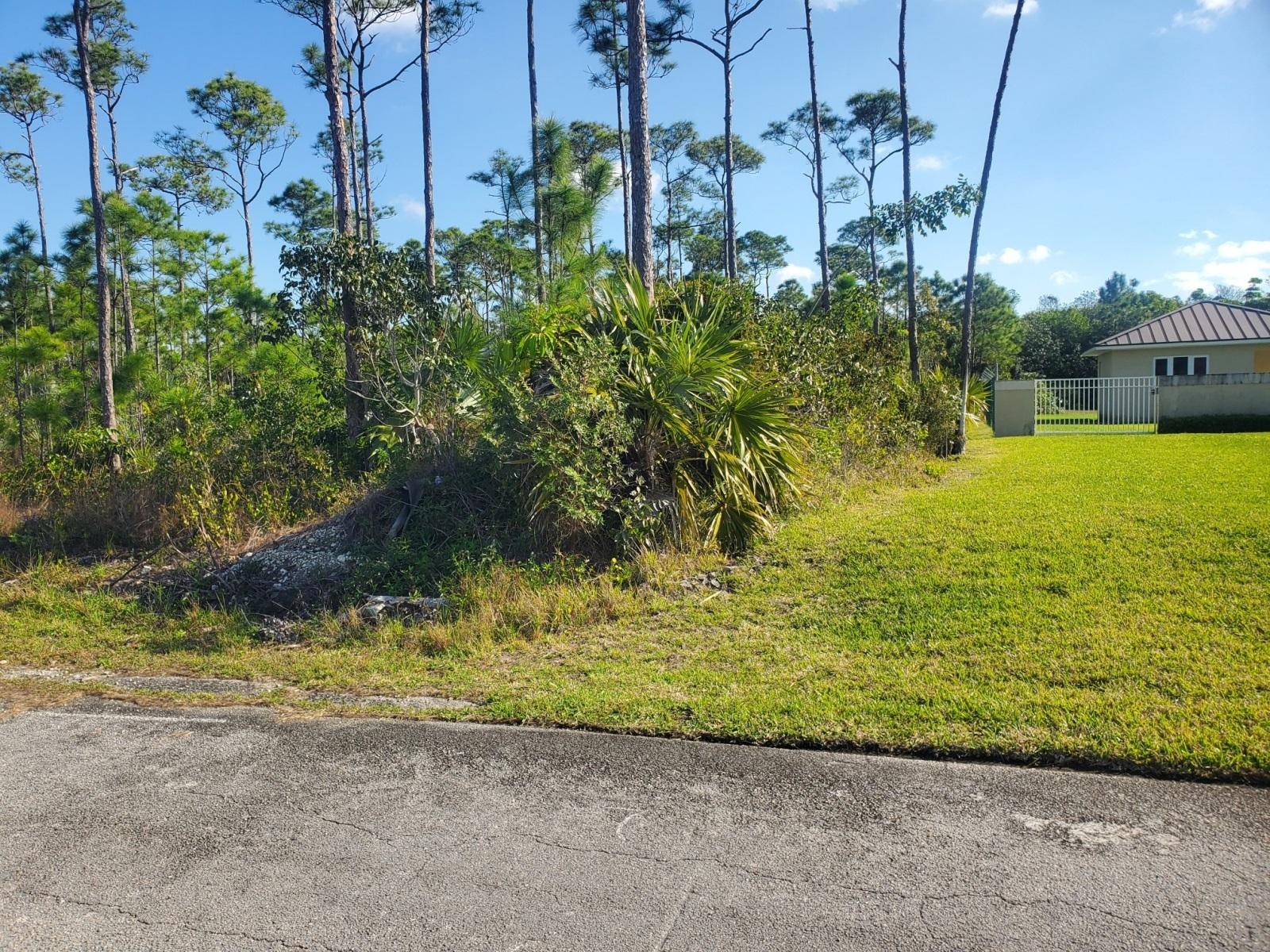 GREENING GLADE LOT