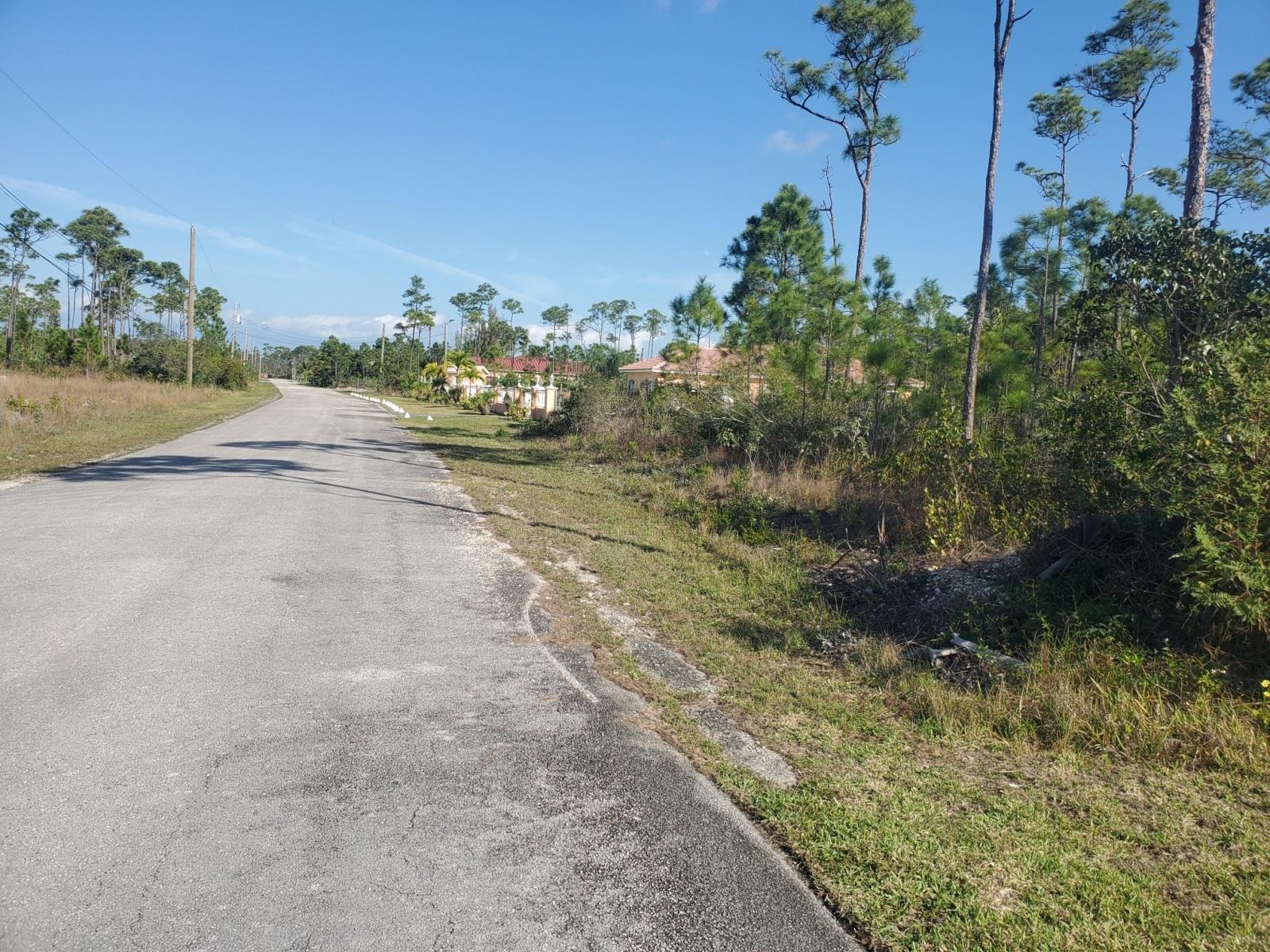 GREENING GLADE LOT