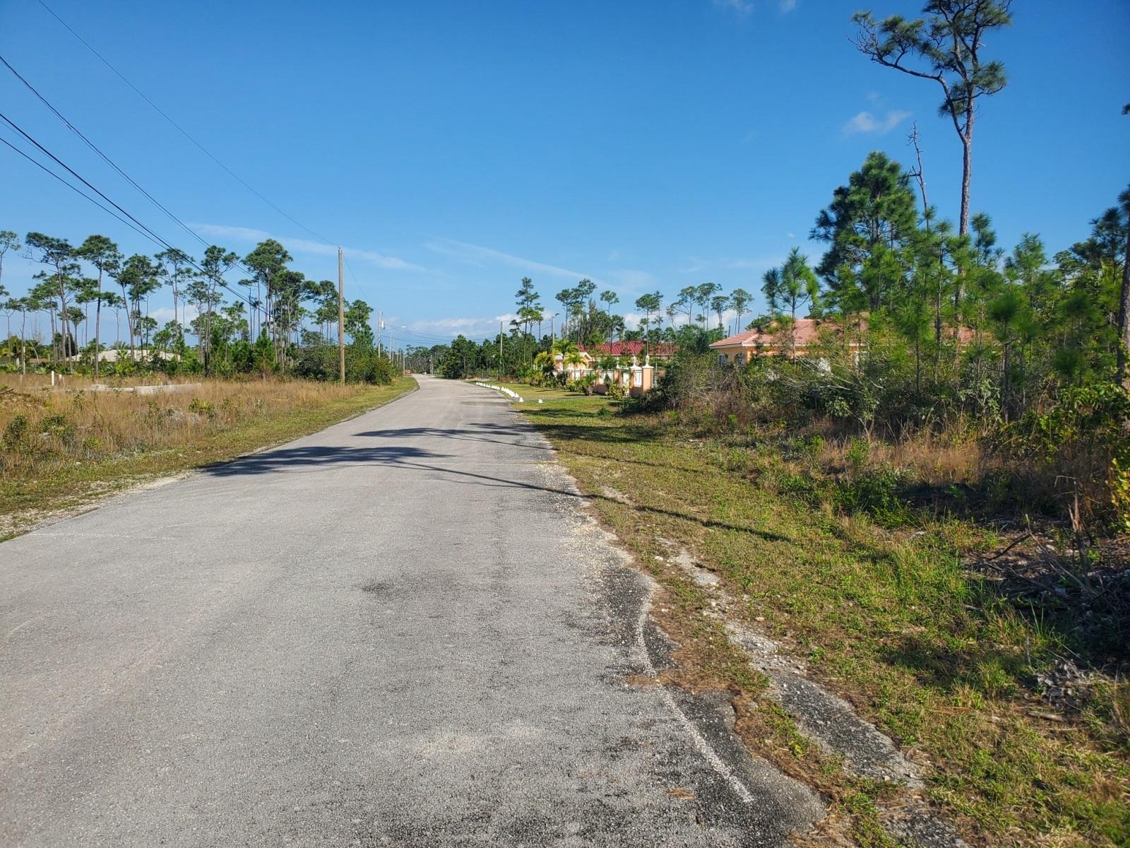 GREENING GLADE LOT