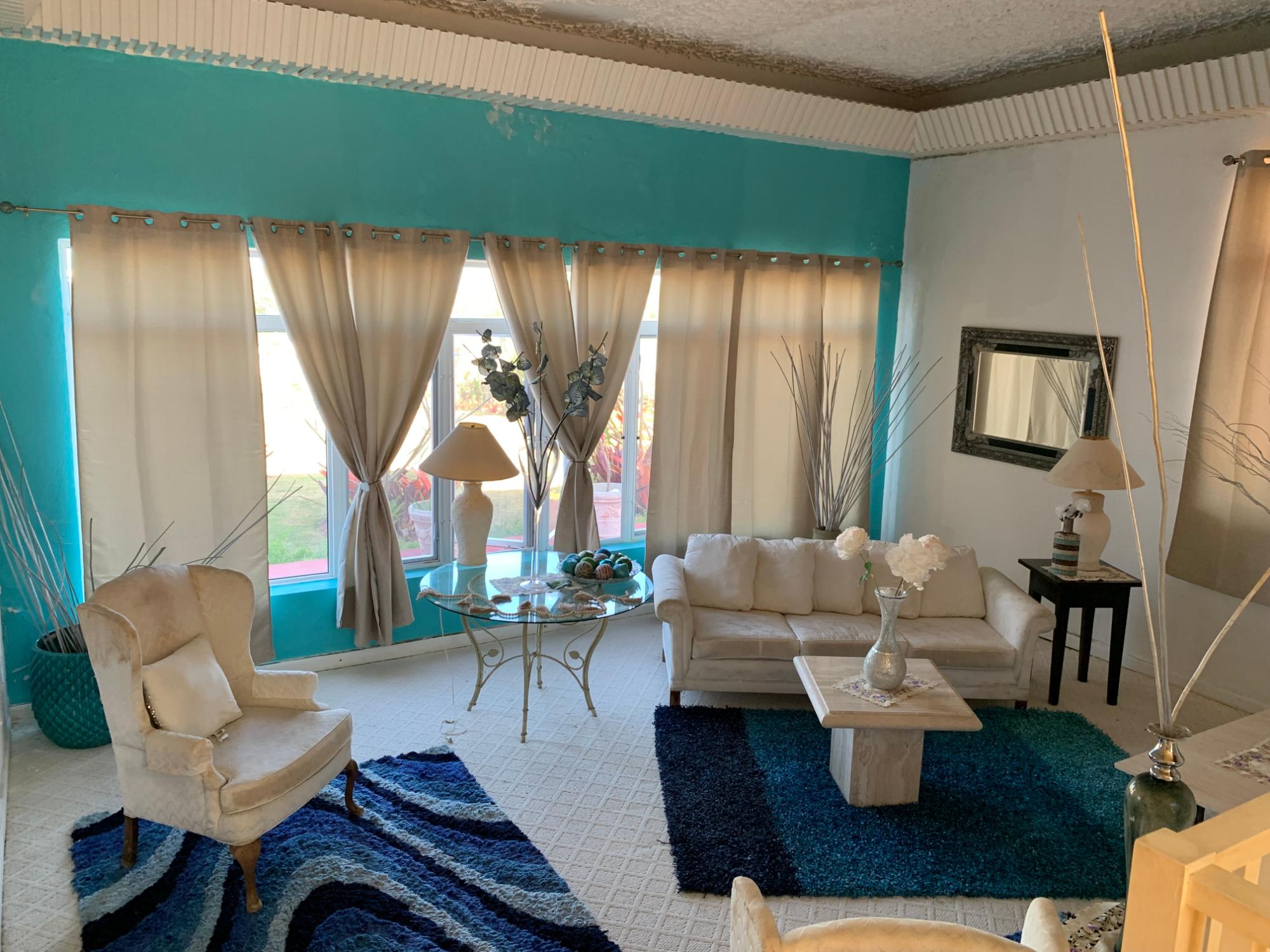 Tradewinds Drive