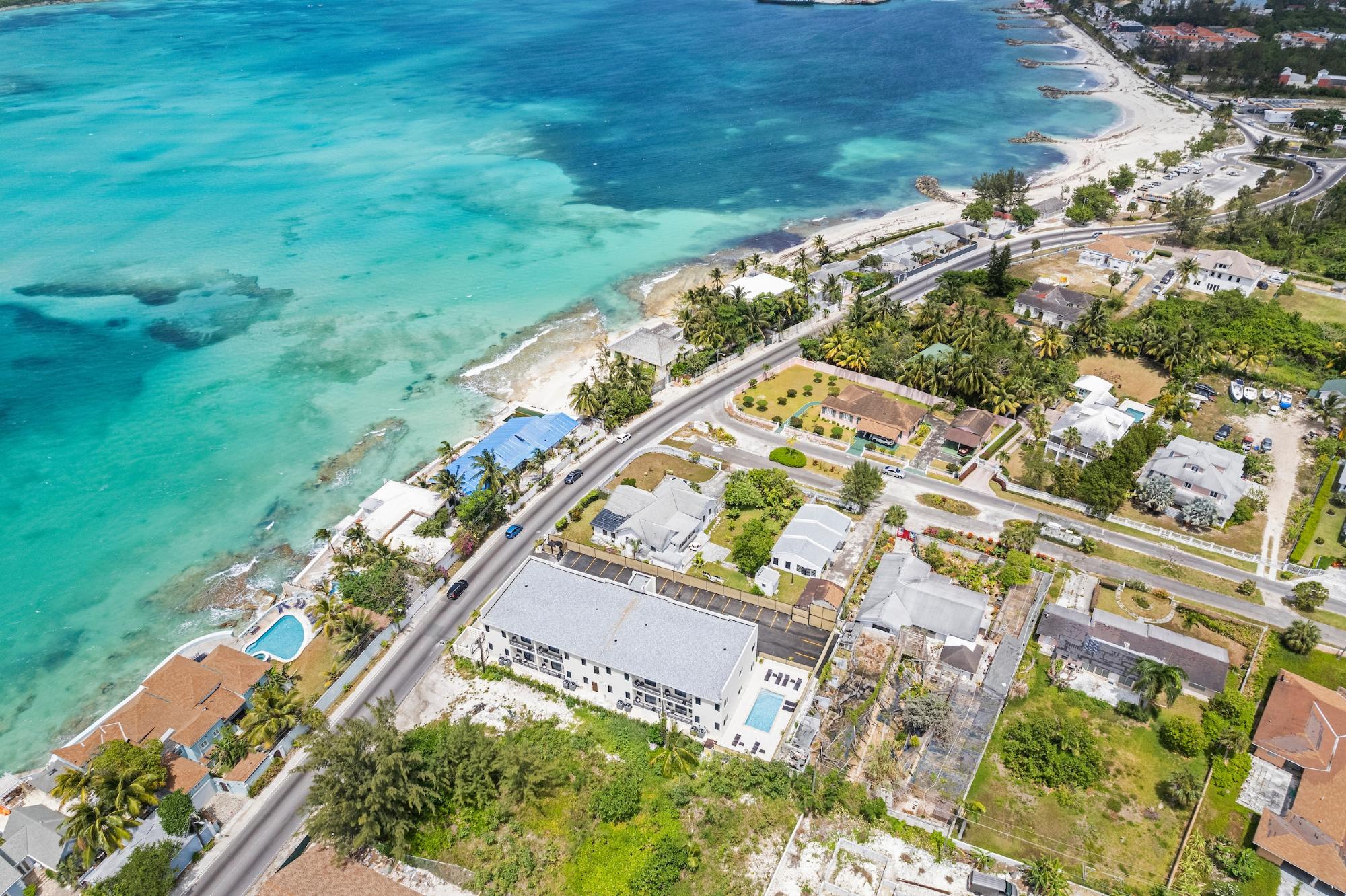 FOXVIEW CONDOMINIUM
