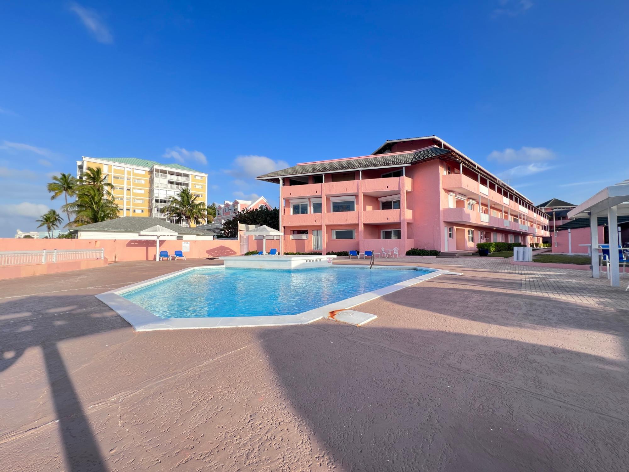 Cable Beach Condo