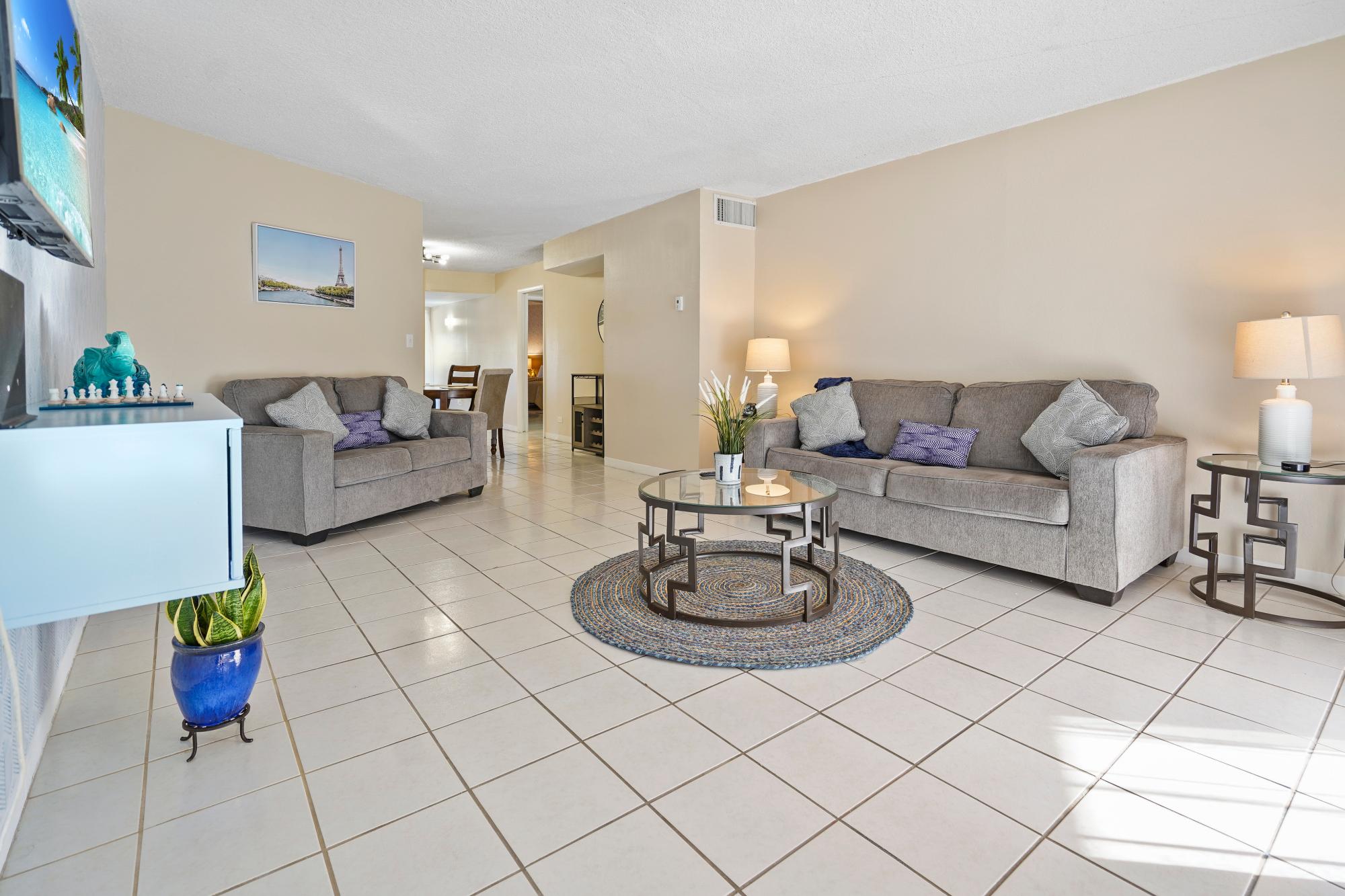 Cable Beach Condo