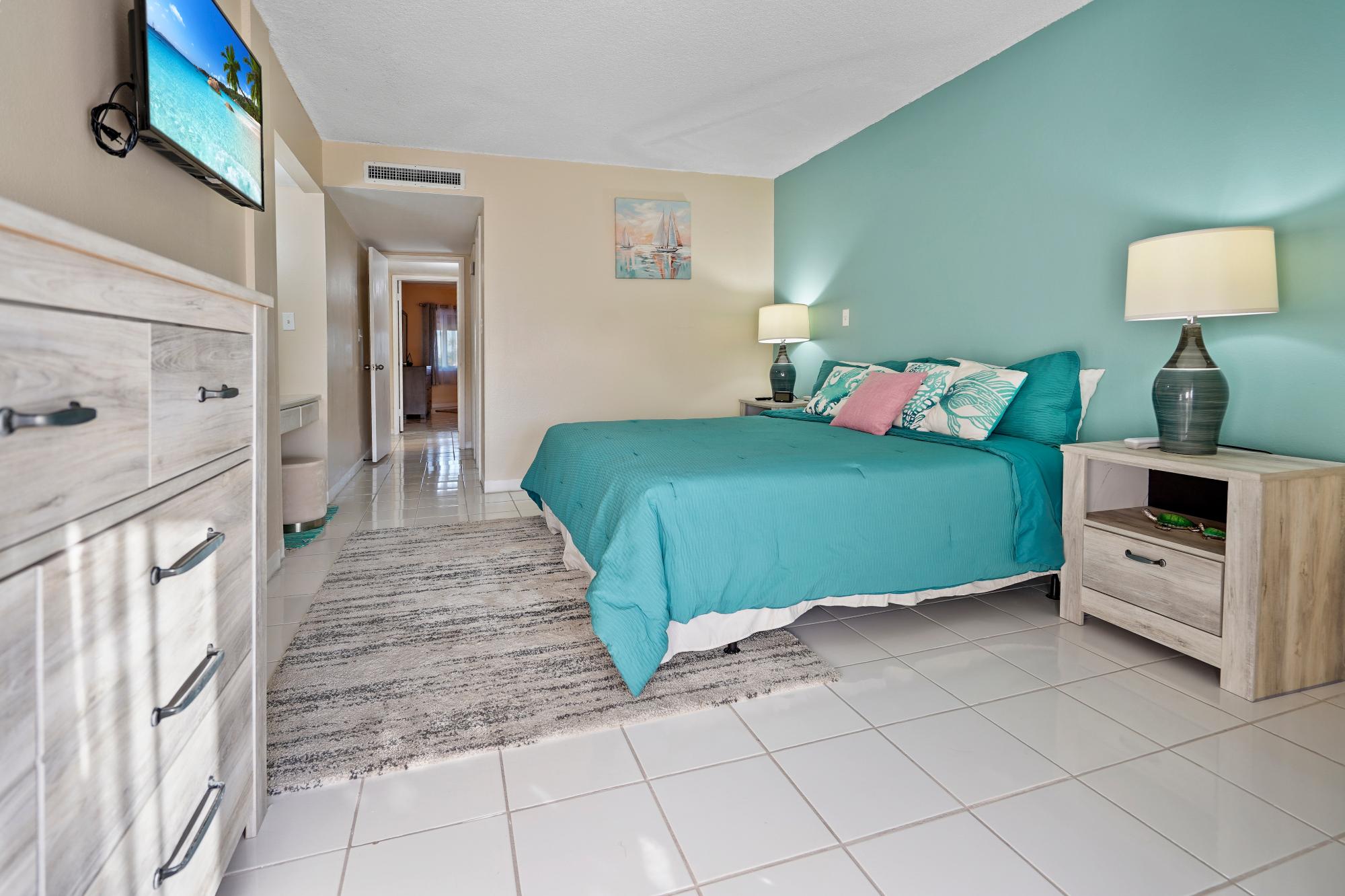 Cable Beach Condo