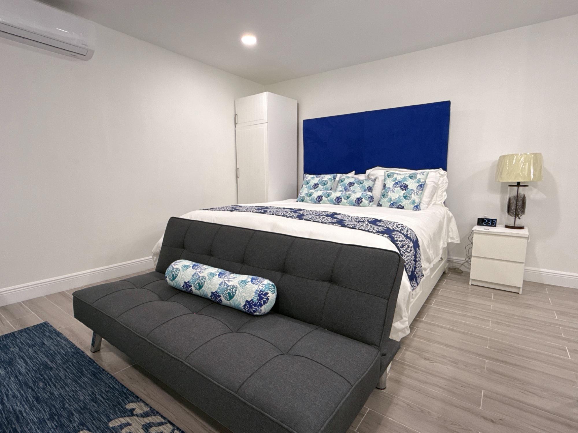 Studio 1 Atlantic Dr