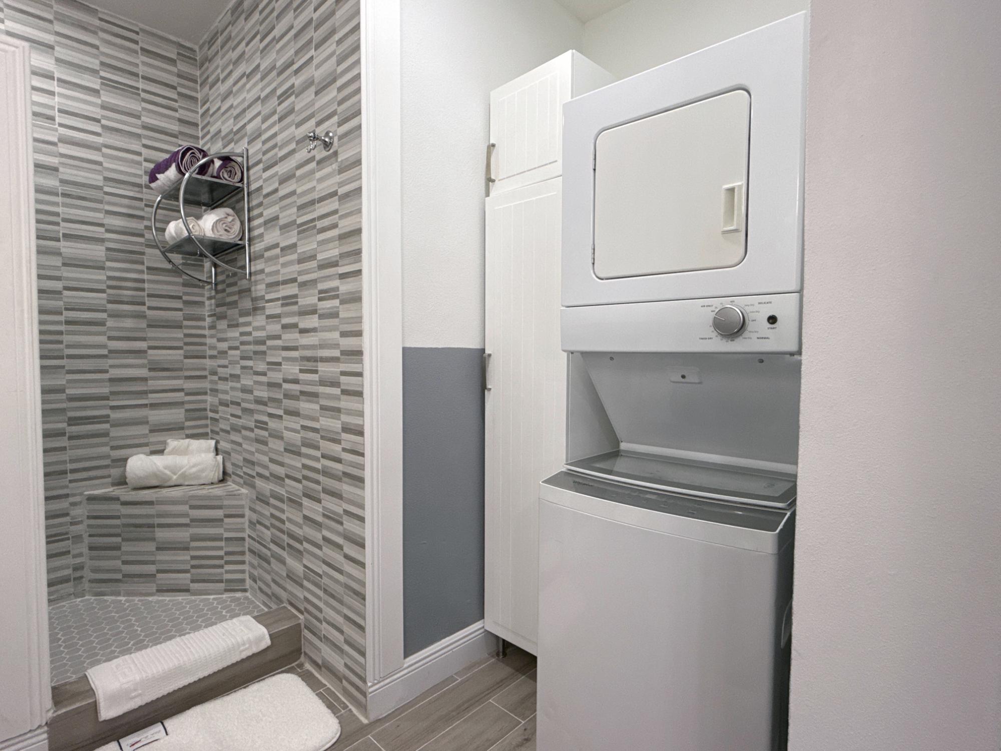 Studio 1 Atlantic Dr