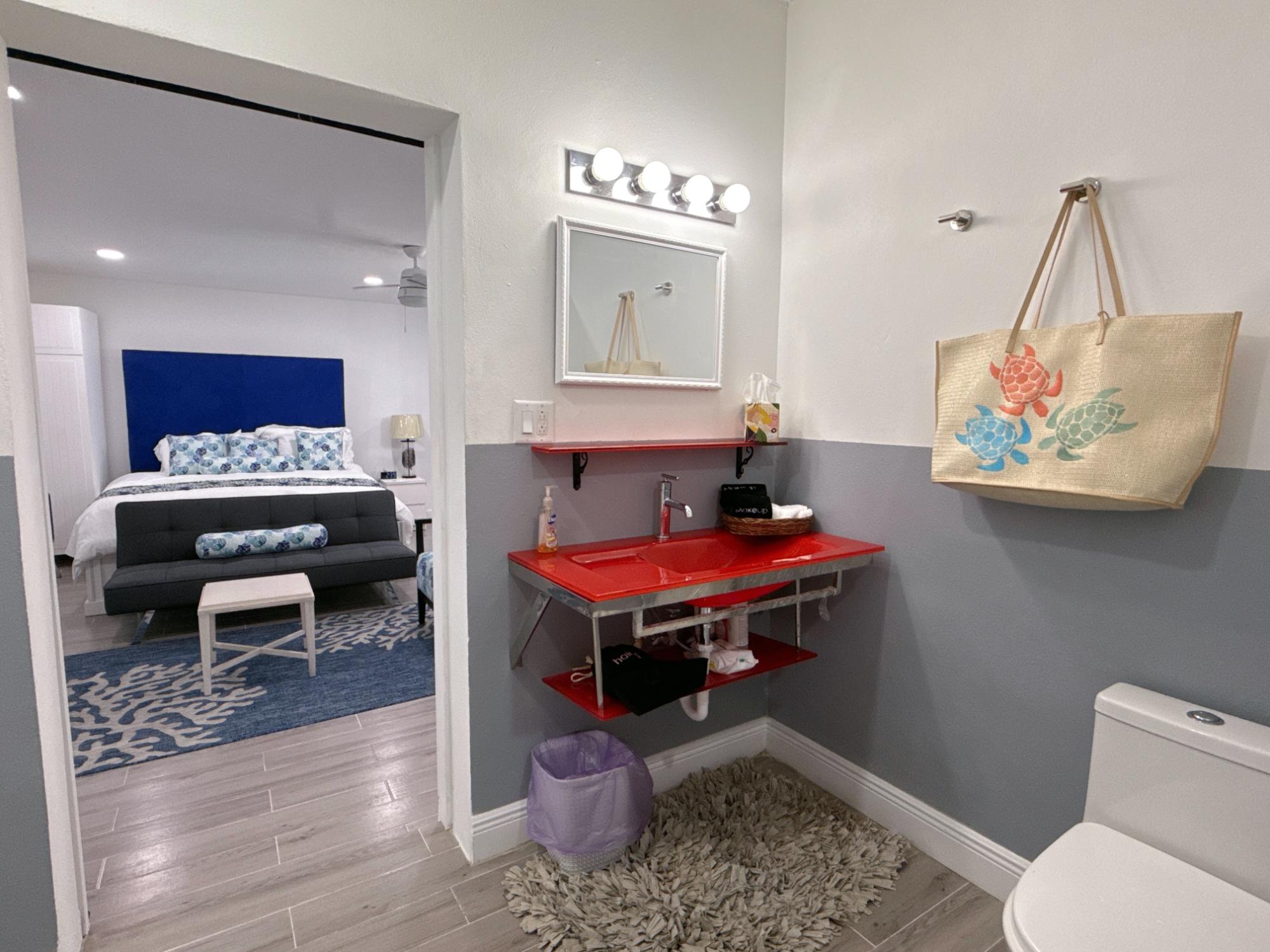 Studio 1 Atlantic Dr