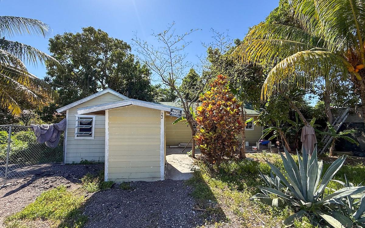 22 WRIGHTS LANE