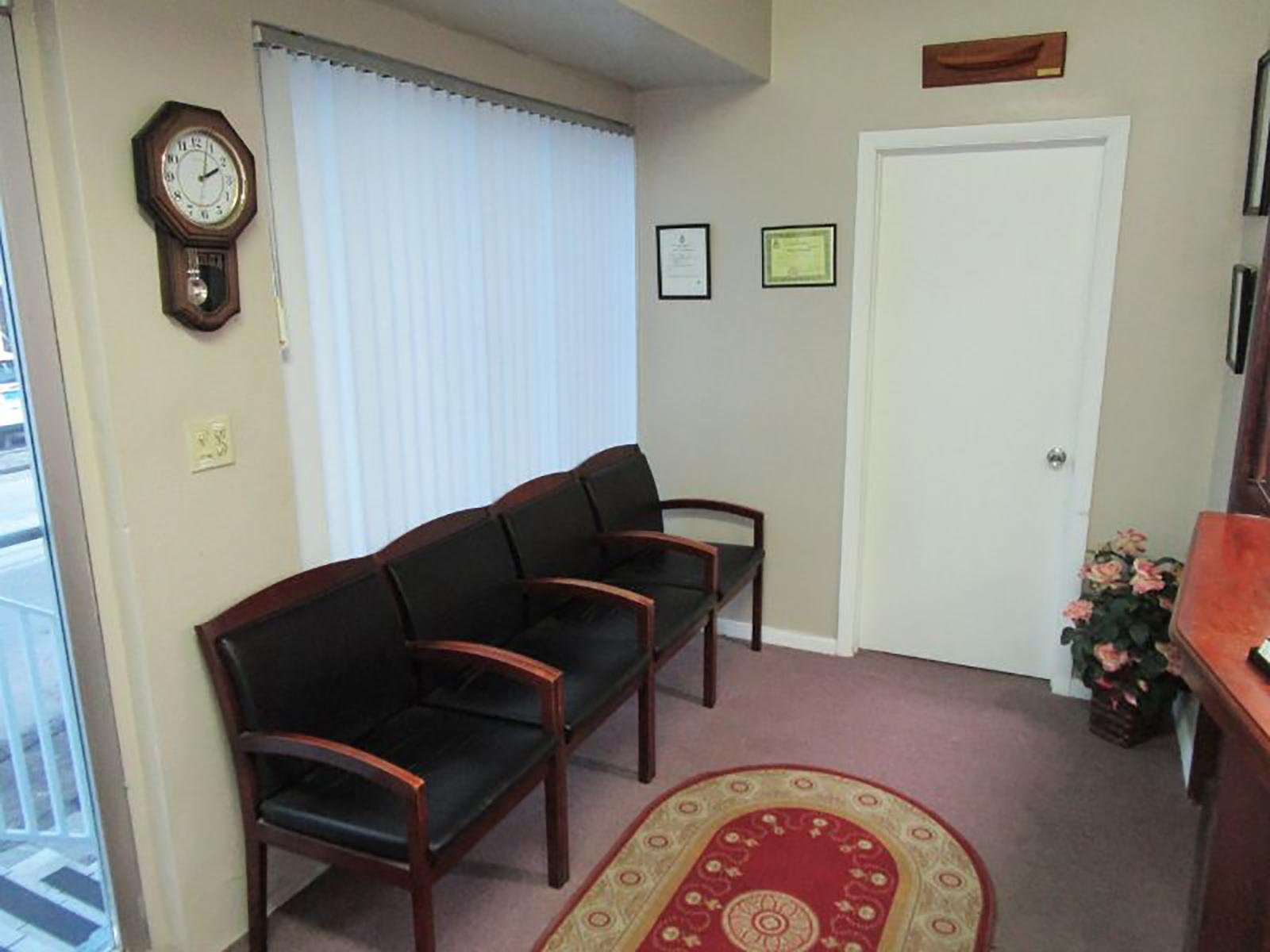 Dowdeswell St Rental