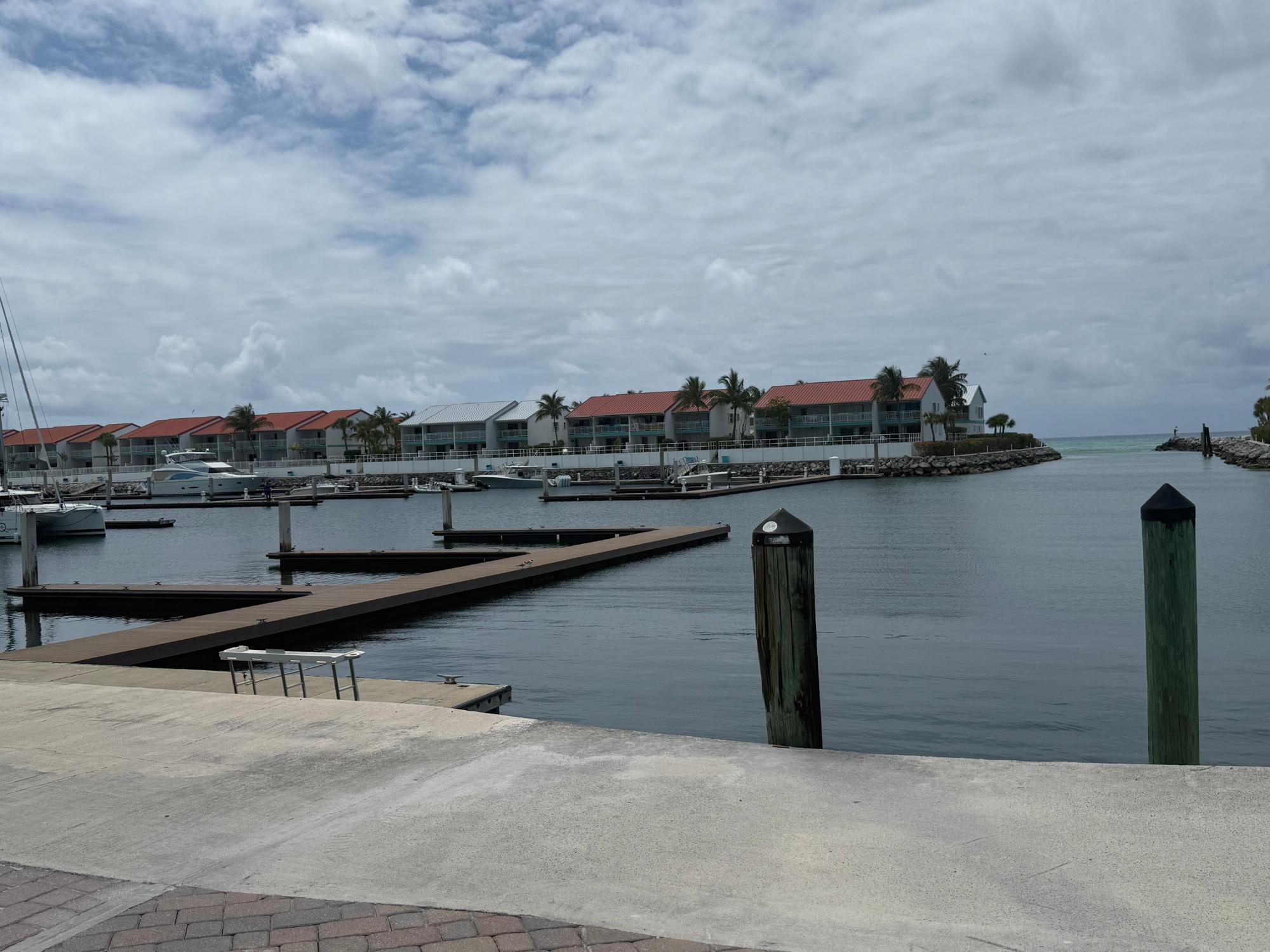 Bimini Cove