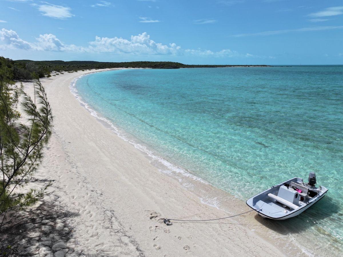 1 ACRE FARMER’S CAY,EXUMA