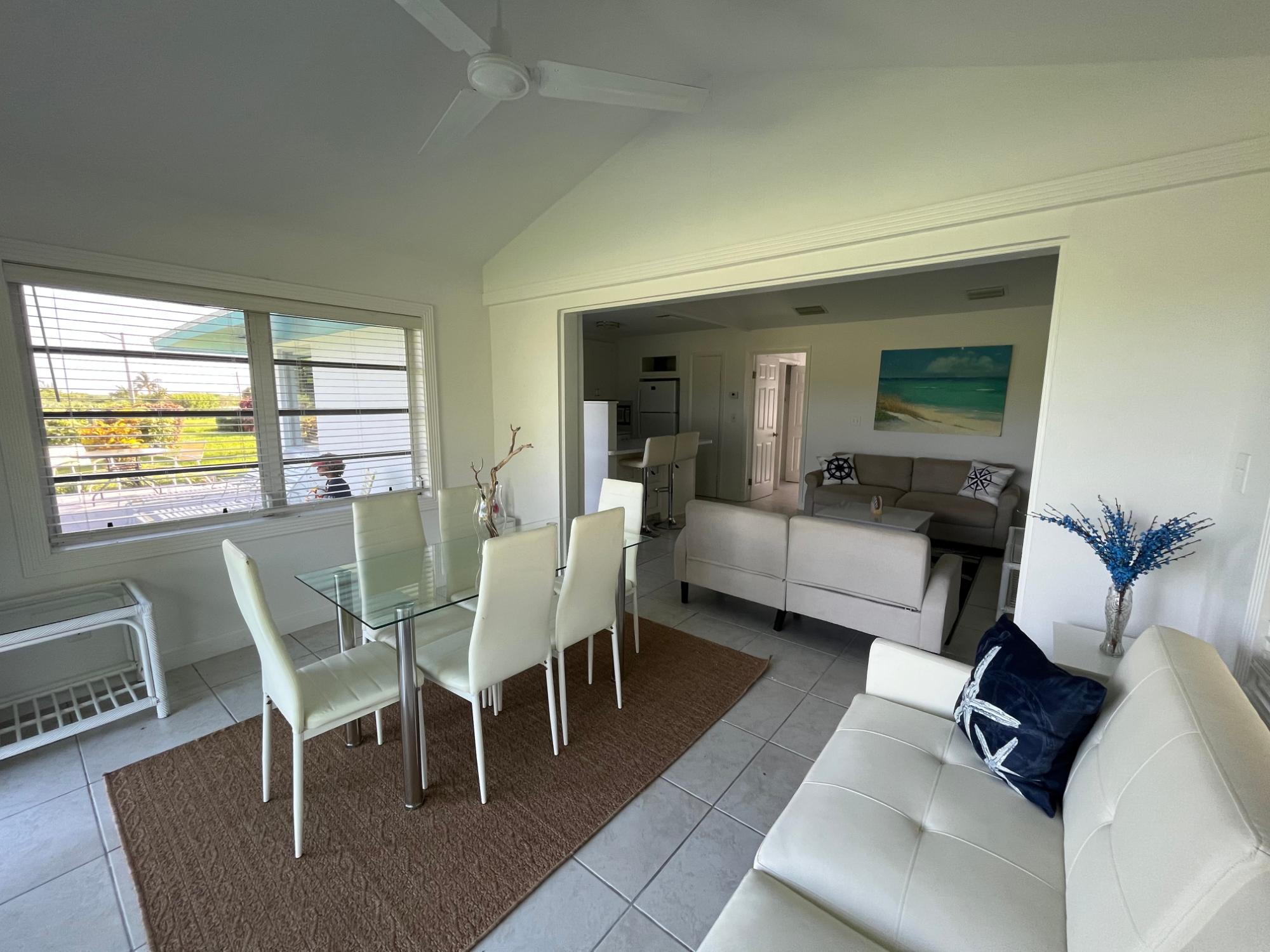 BEACH VILLAS