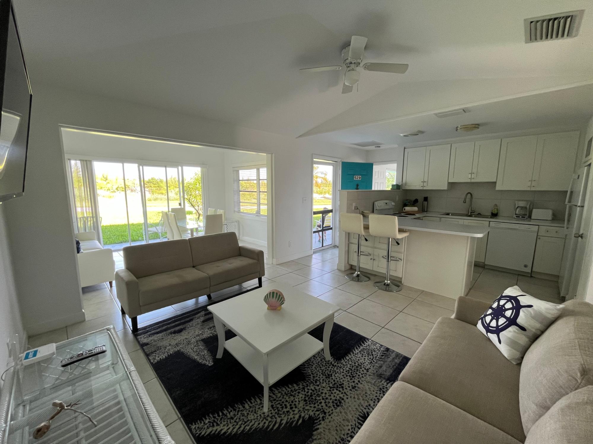 BEACH VILLAS