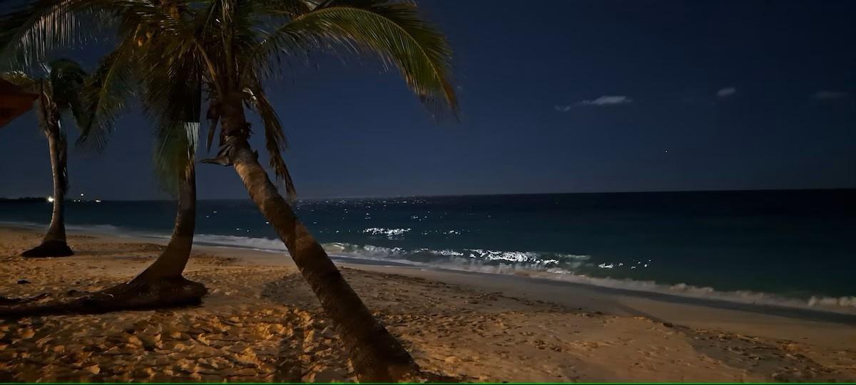 CORAL BEACH HOTEL