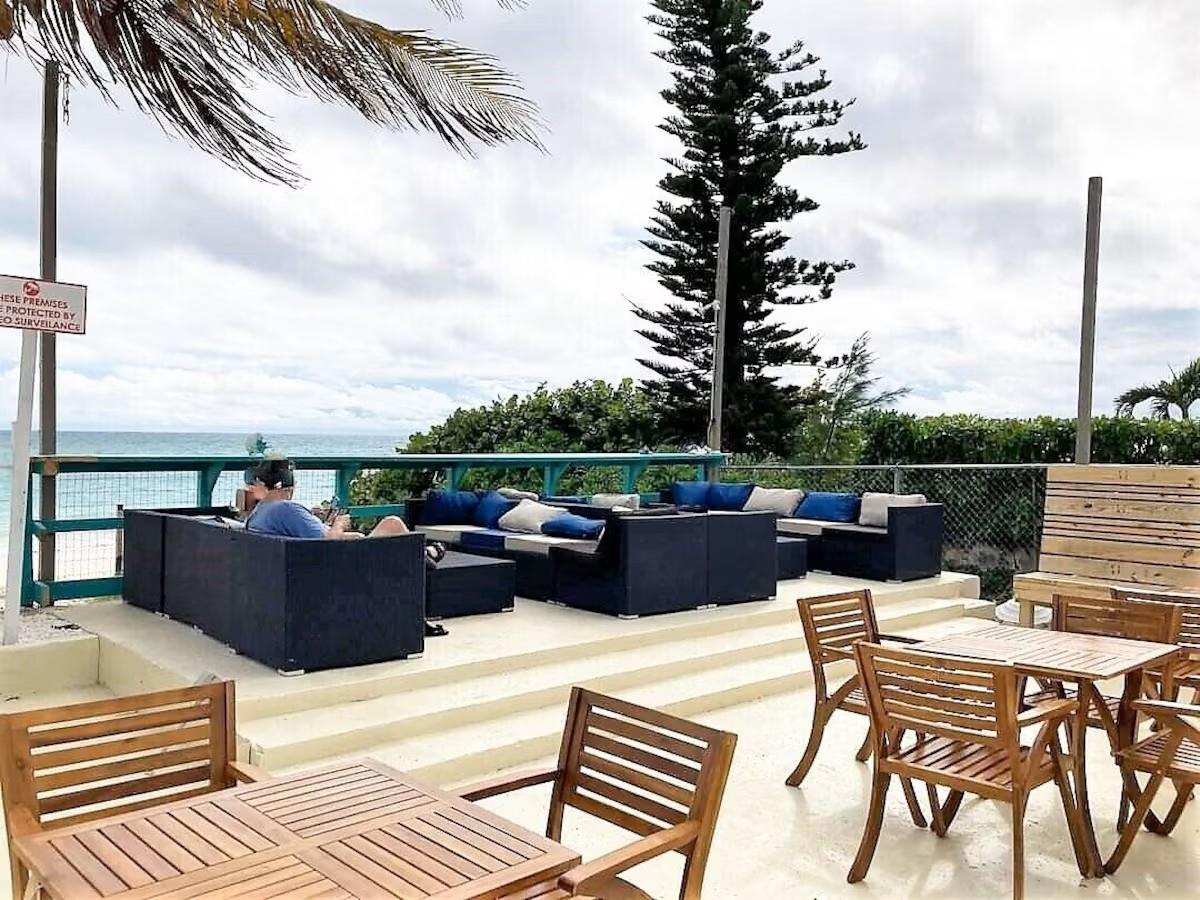 CORAL BEACH HOTEL