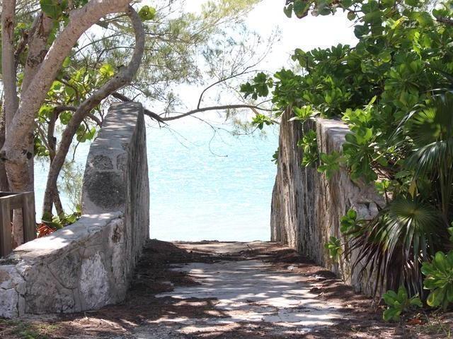 REEF ROAD
