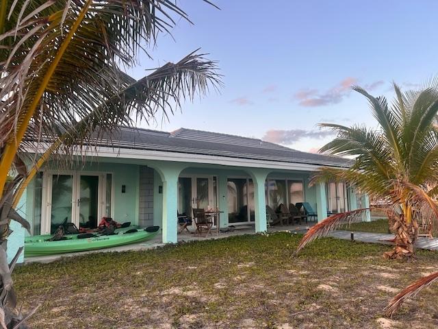 PELICAN POINT