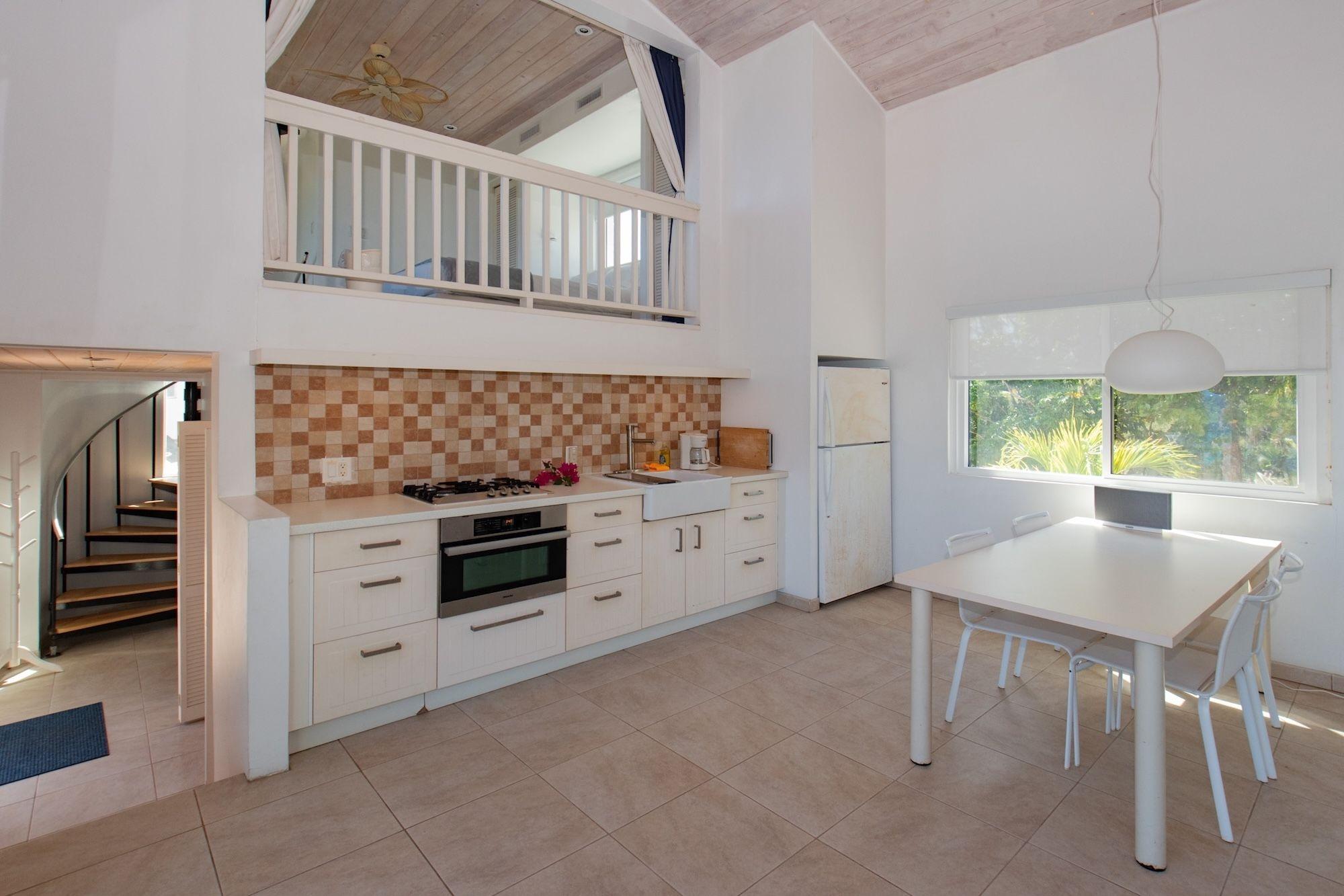 Helios Estate