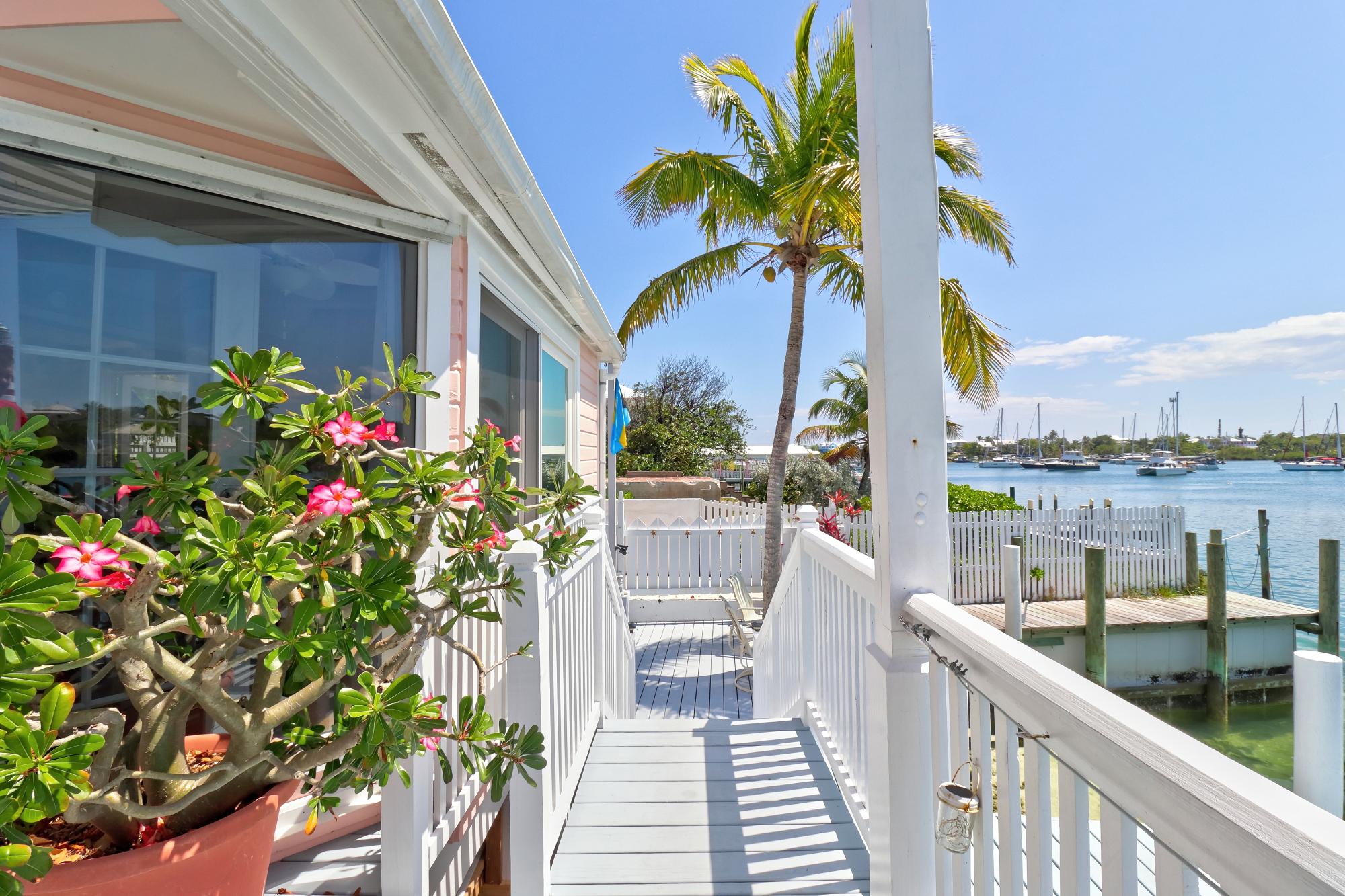 HARBOUR VILLA