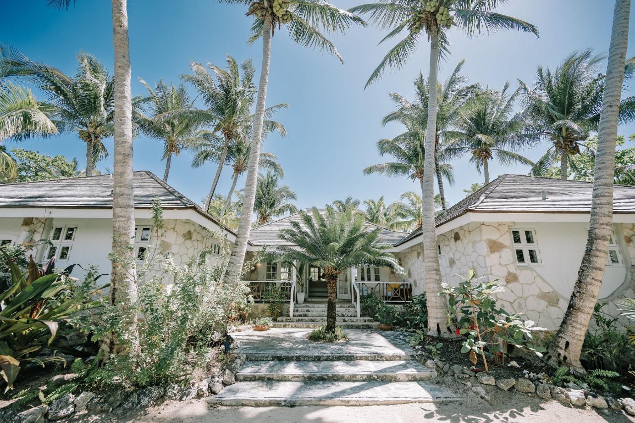 Mahogany Villa
