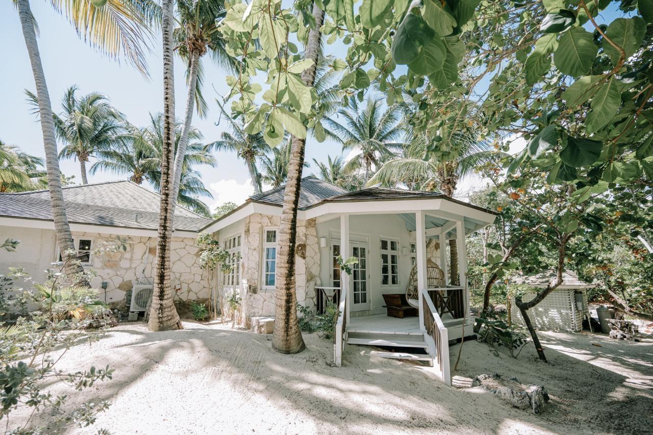 Mahogany Villa