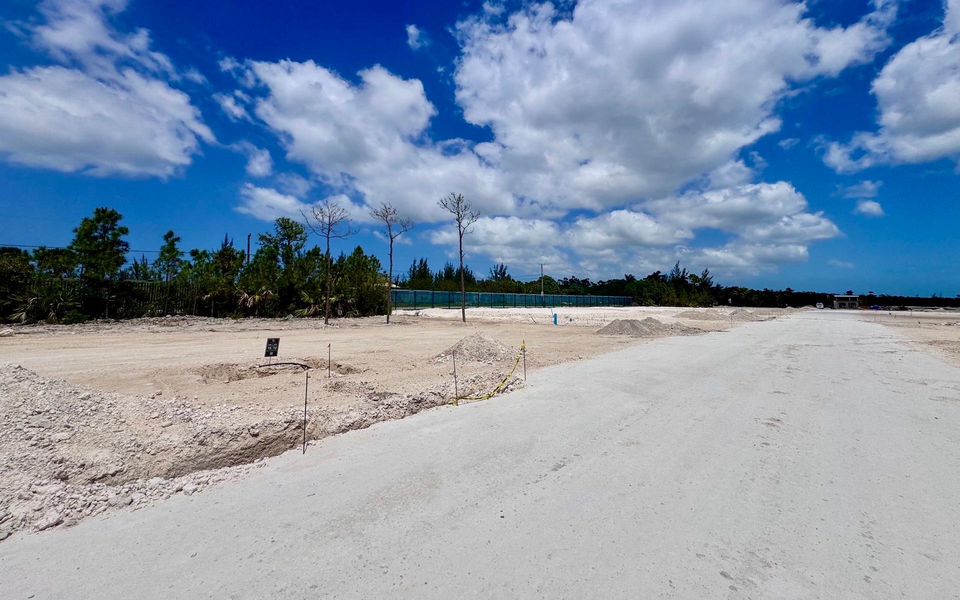 LOT 12 WINDSOR LAKES SUBD