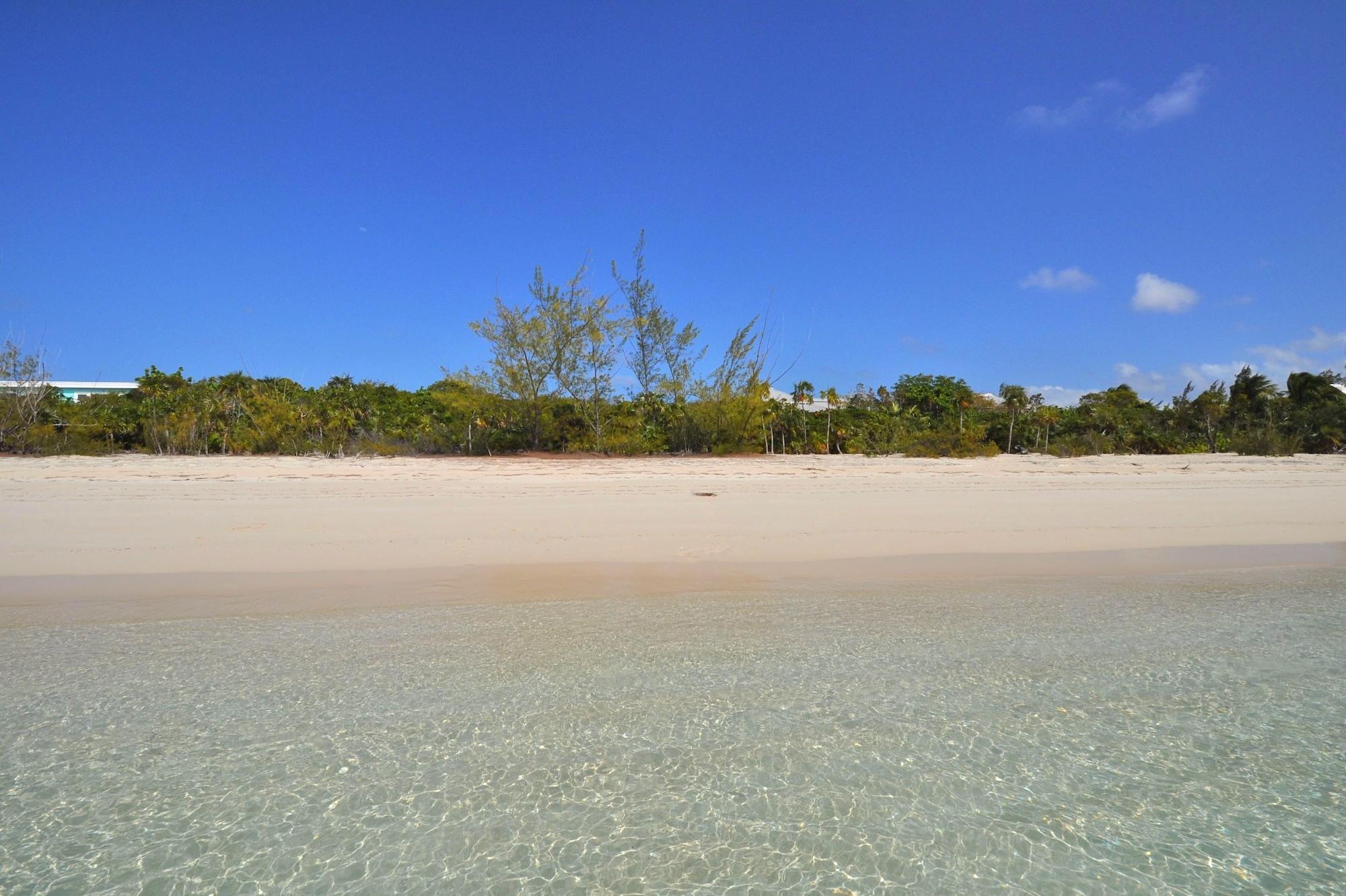 BEACHFRONT LOT