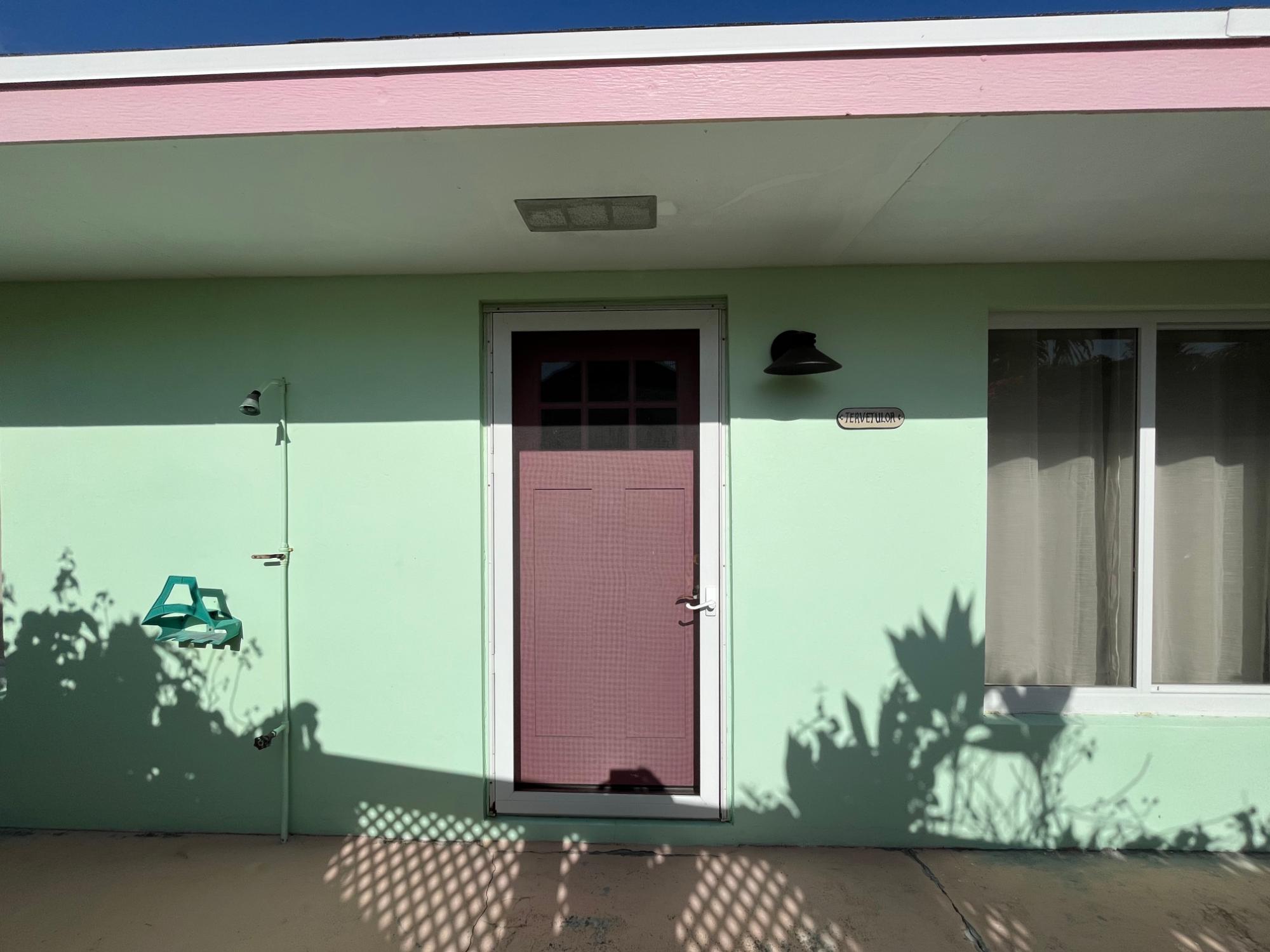 BEACH VILLAS