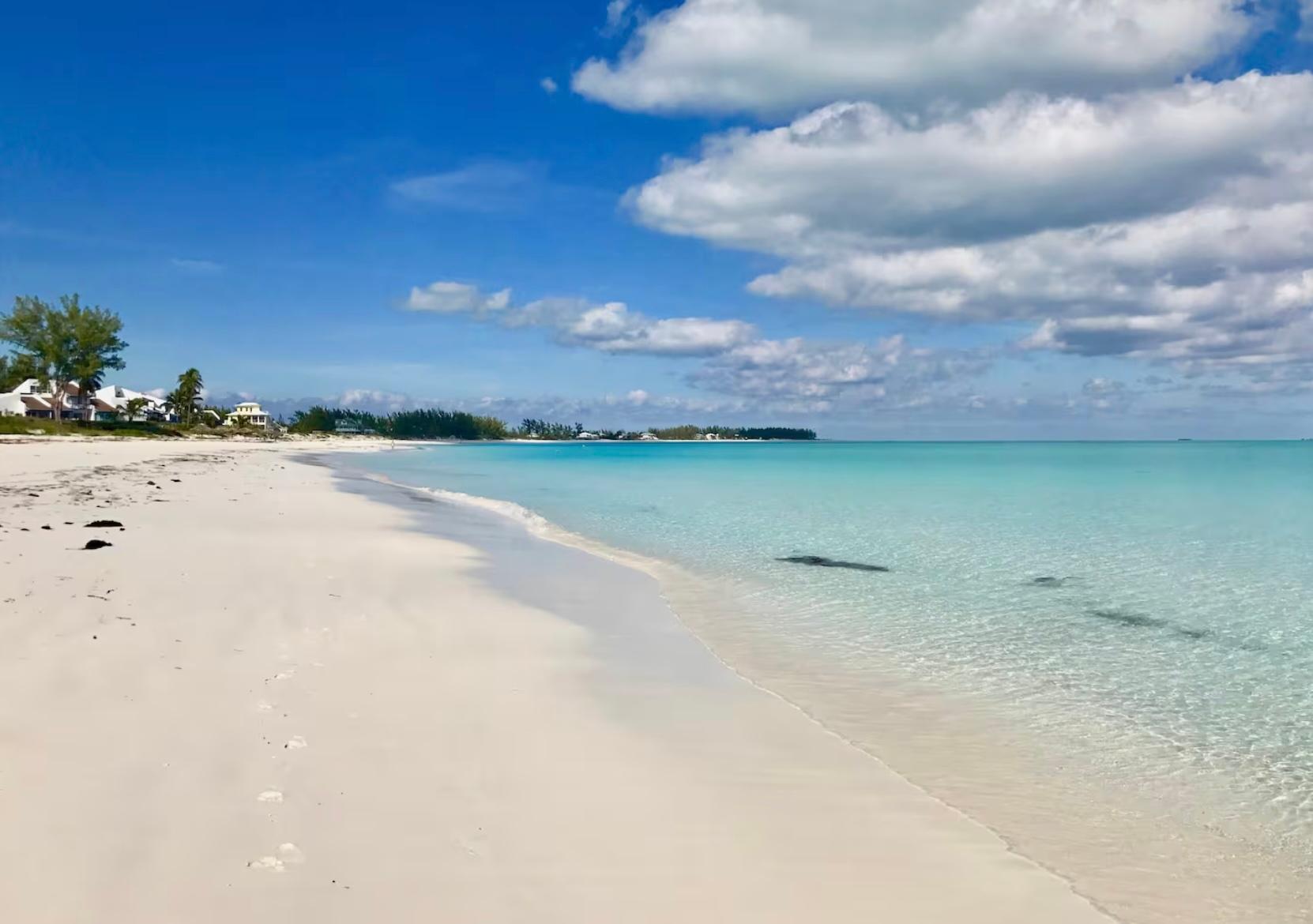 BEACH VILLAS