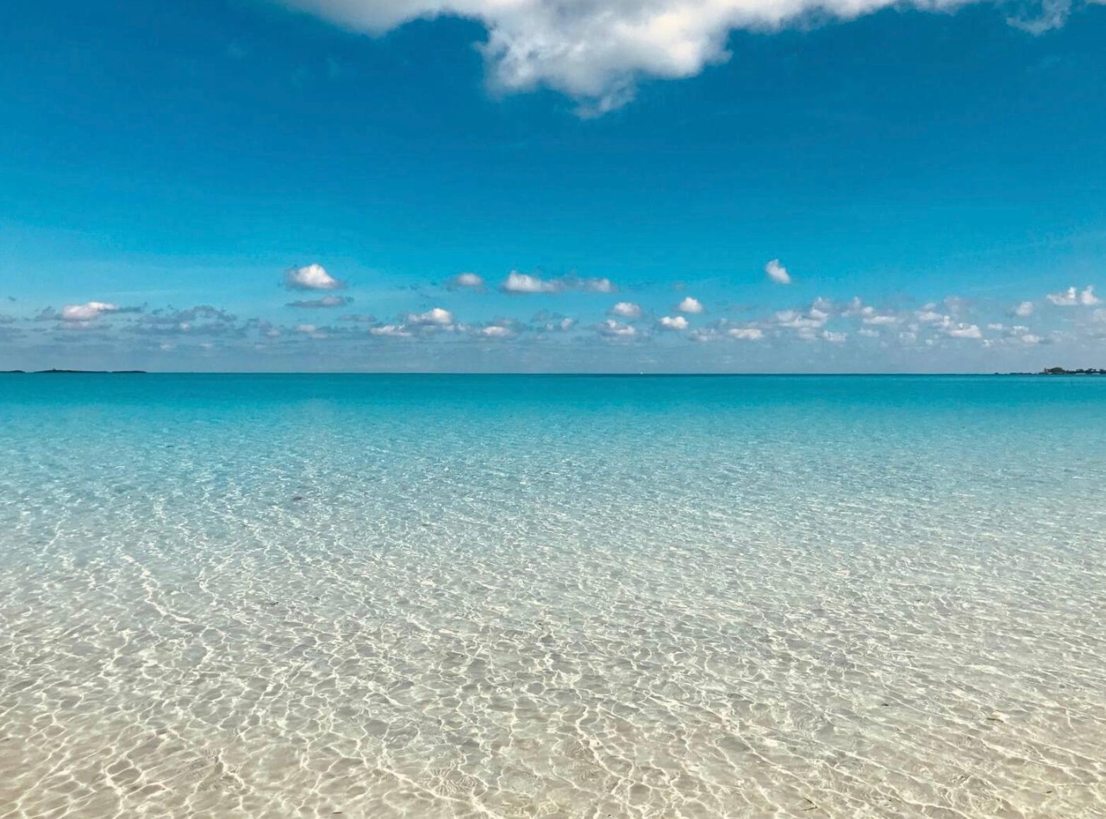 BEACH VILLAS