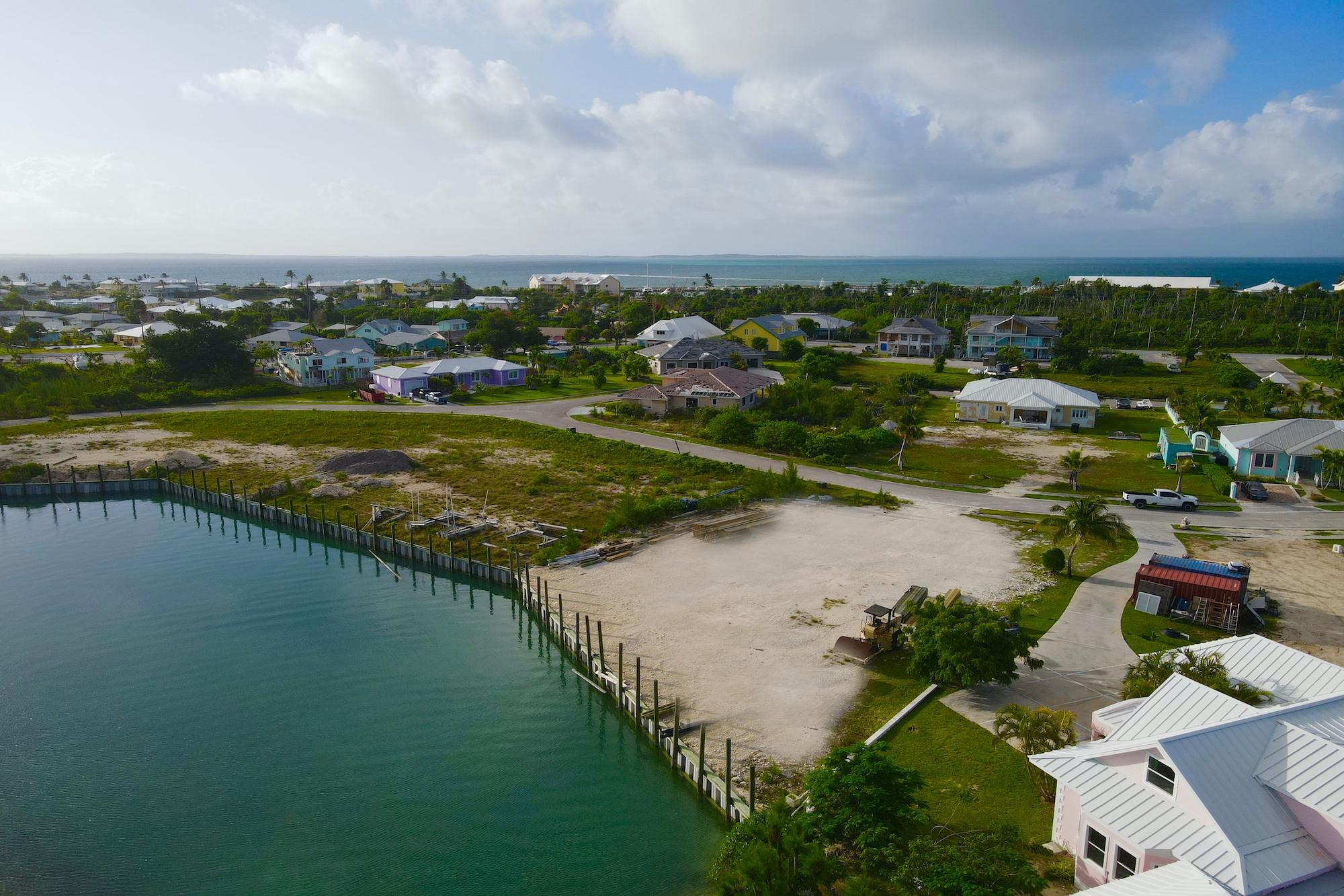 ROYAL HARBOUR LOT 6