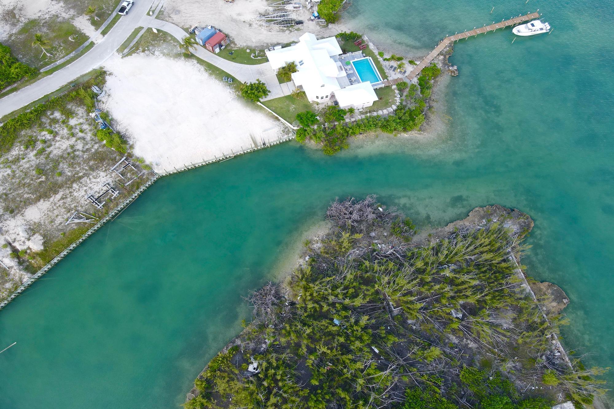 ROYAL HARBOUR LOT 6