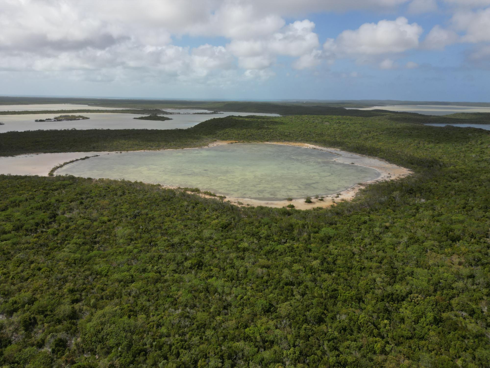 FLAMINGO BAY, CAT ISLAND