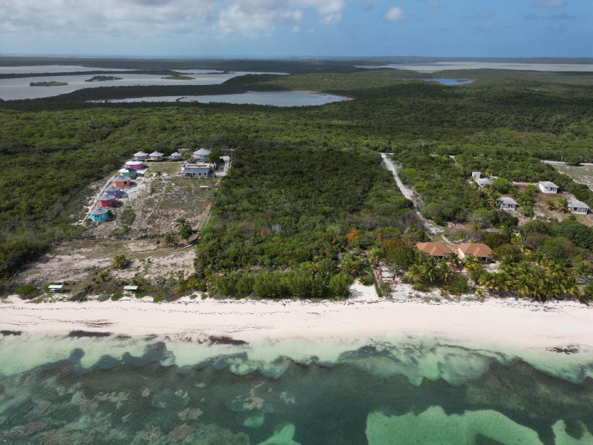 FLAMINGO BAY, CAT ISLAND