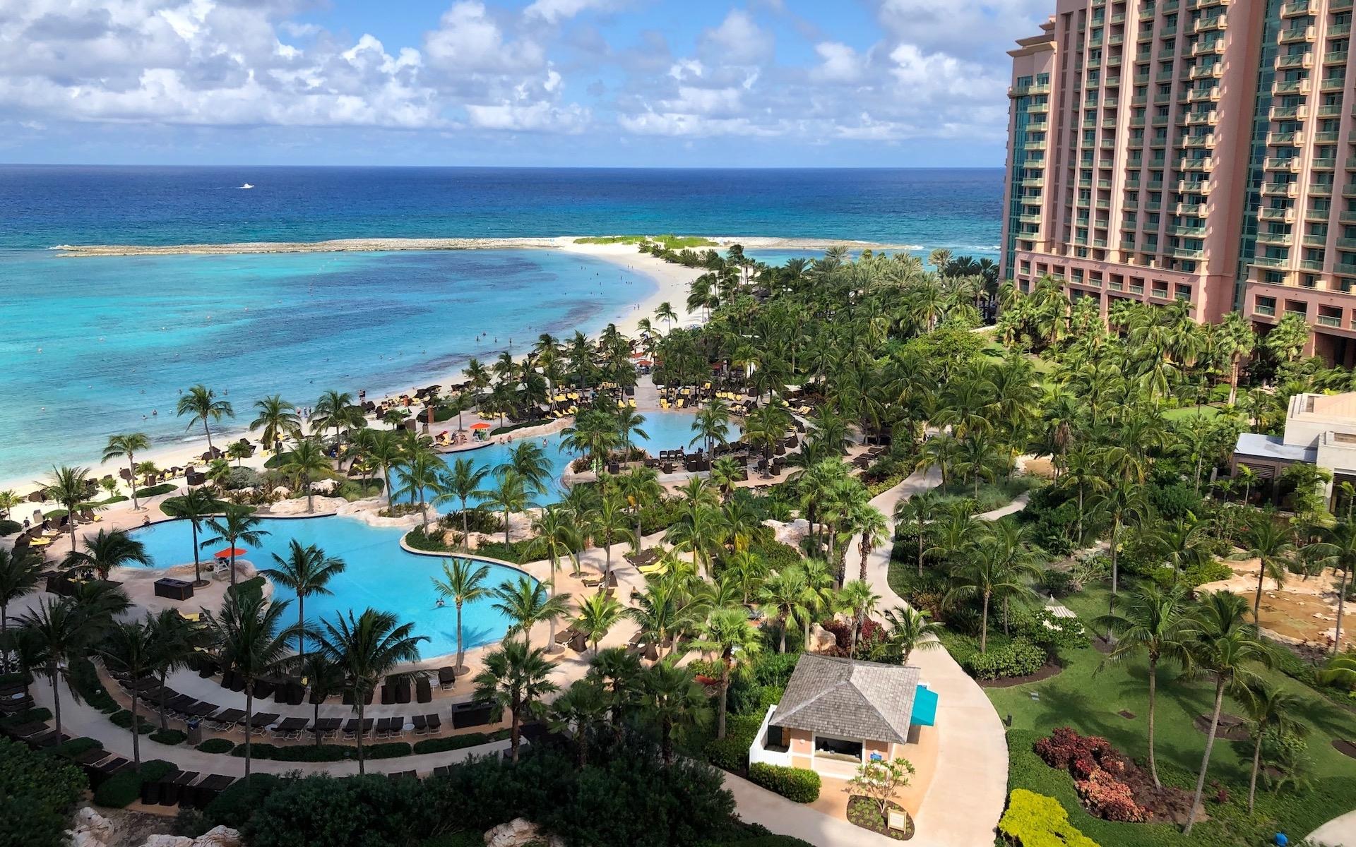 THE REEF AT ATLANTIS