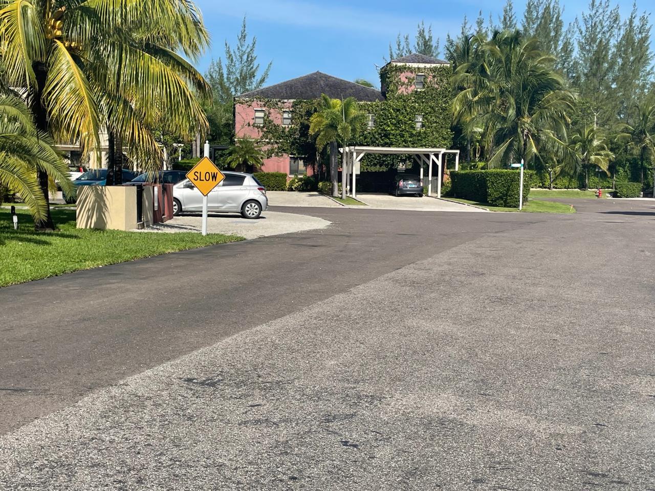 77 Turnberry