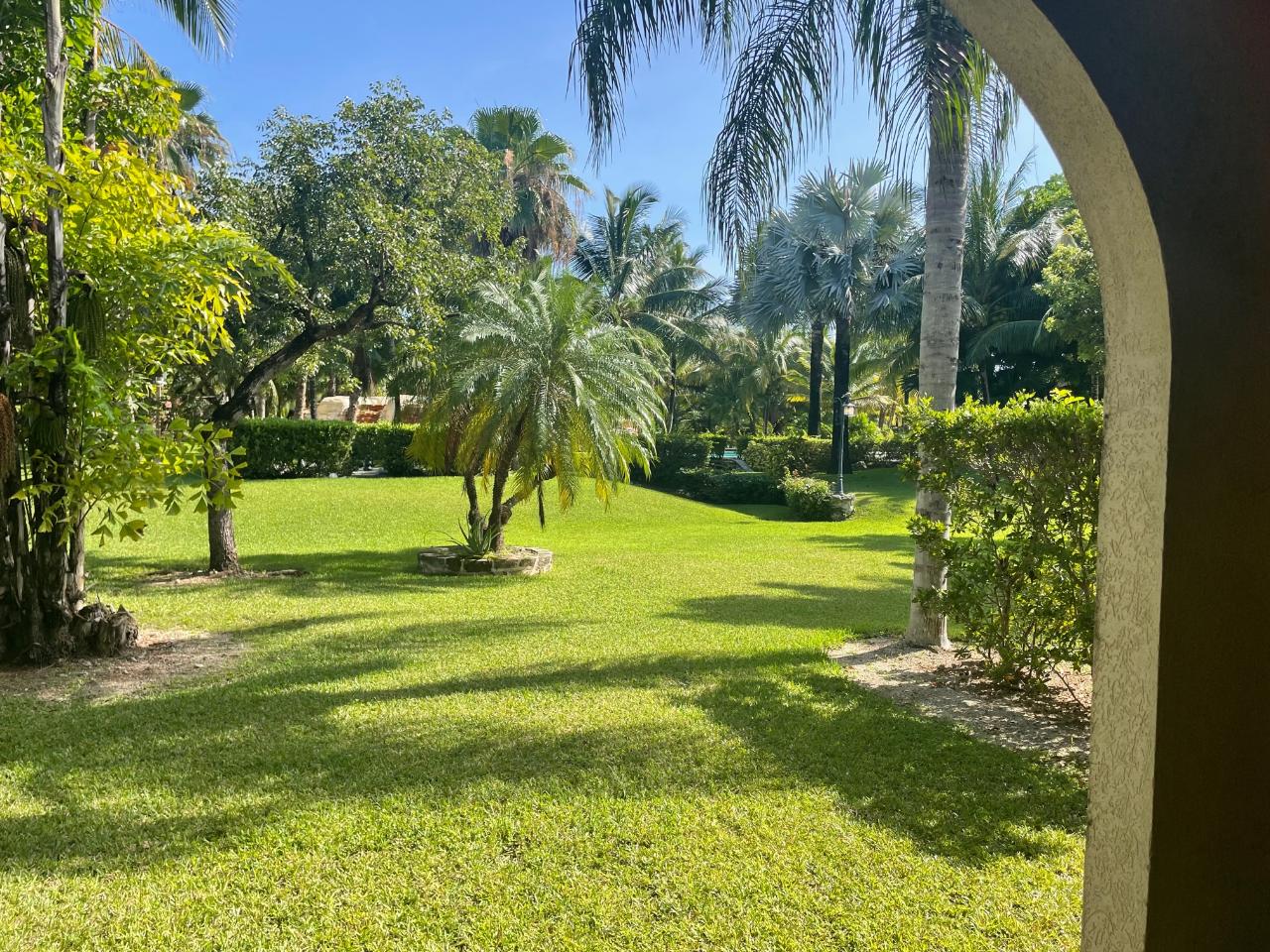 77 Turnberry