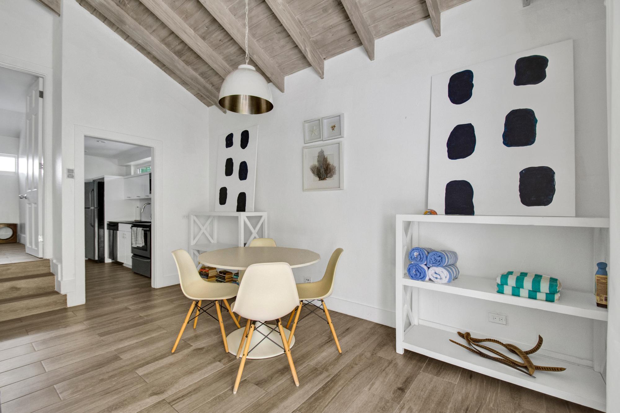 OCEAN BREAK VILLAS